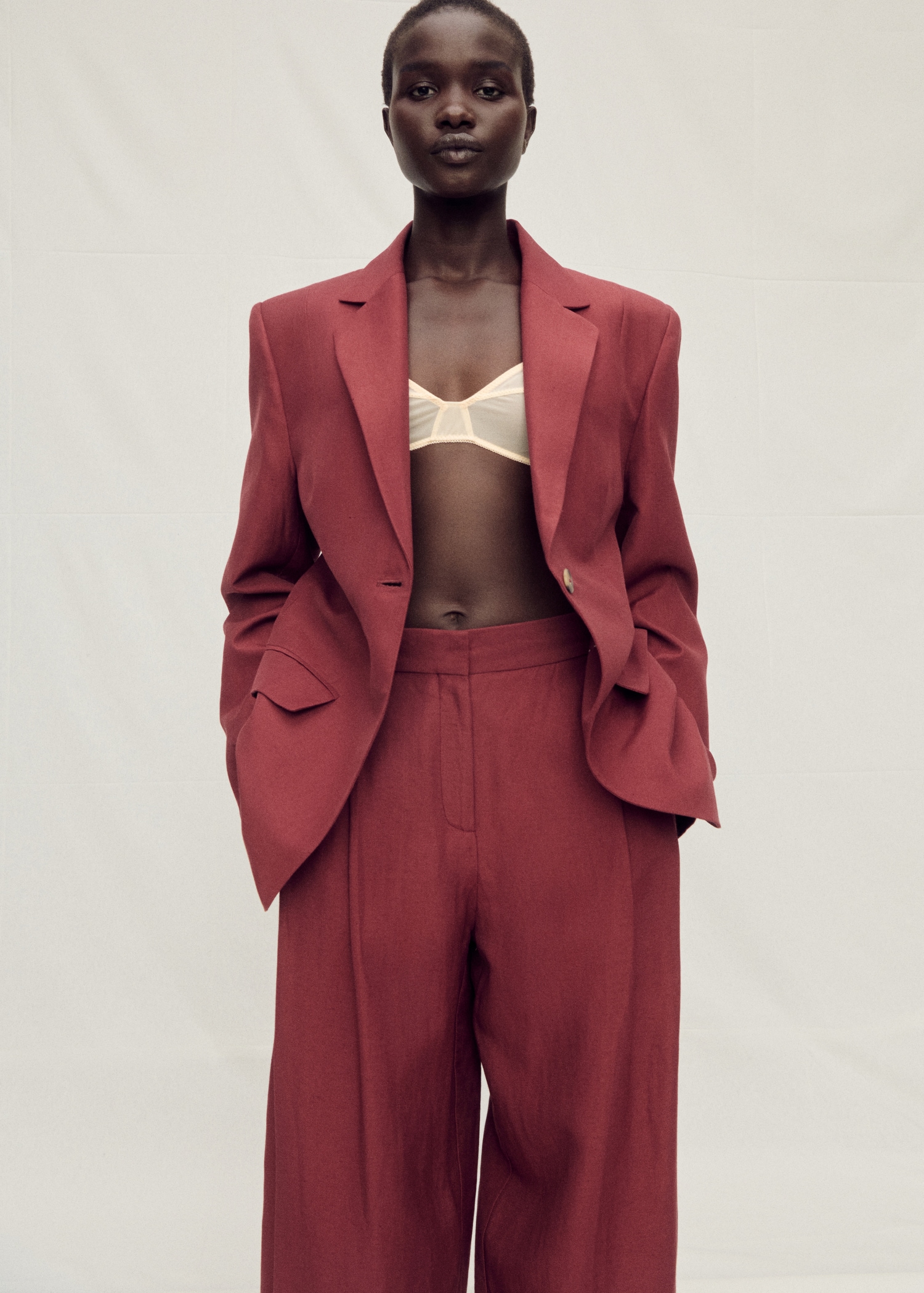 Wide-leg linen-blend suit trousers - Details of the article 1
