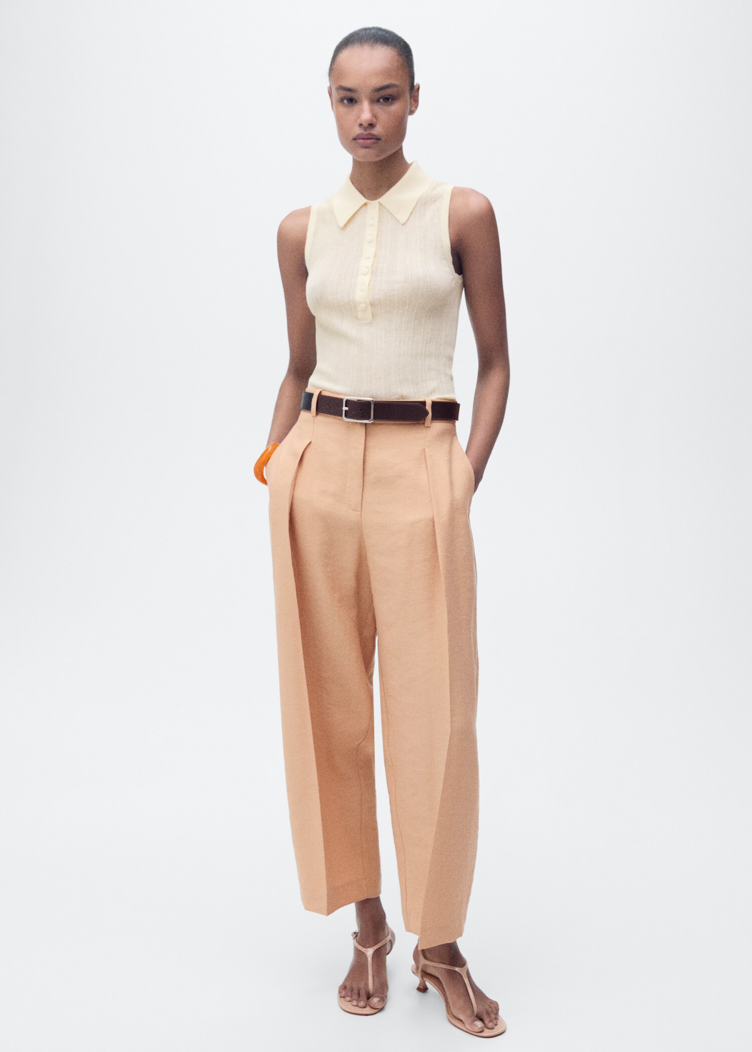 Straight-fit lyocell trousers with pleats - Details of the article 2