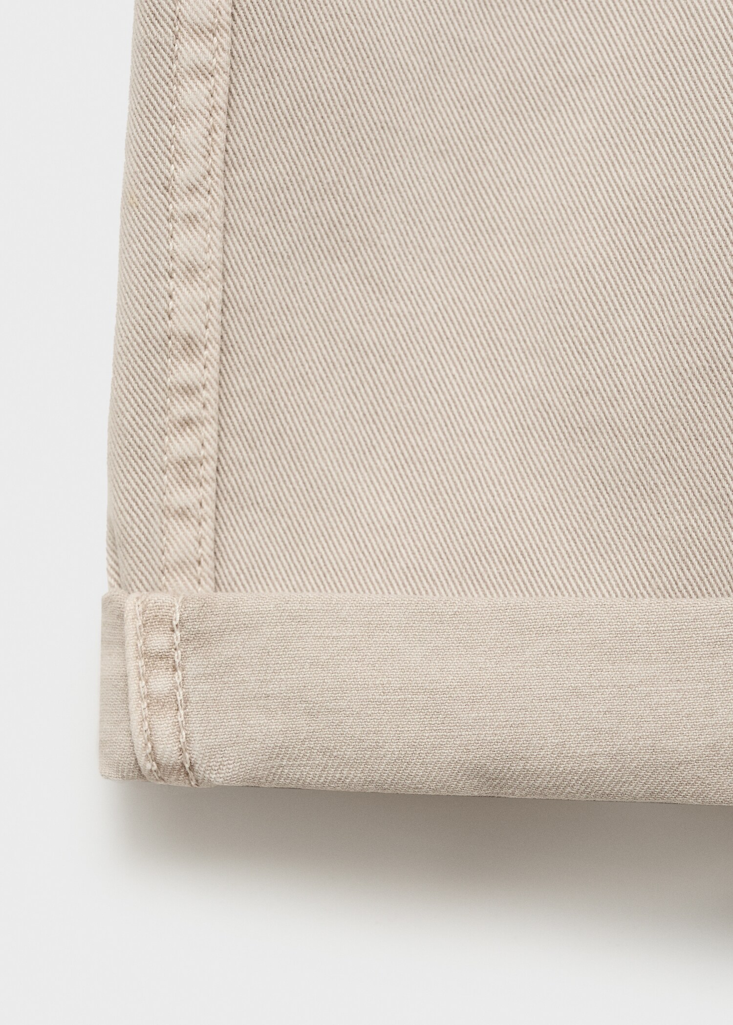 Slim Fit-Bermudashorts aus Baumwolle - Detail des Artikels 8