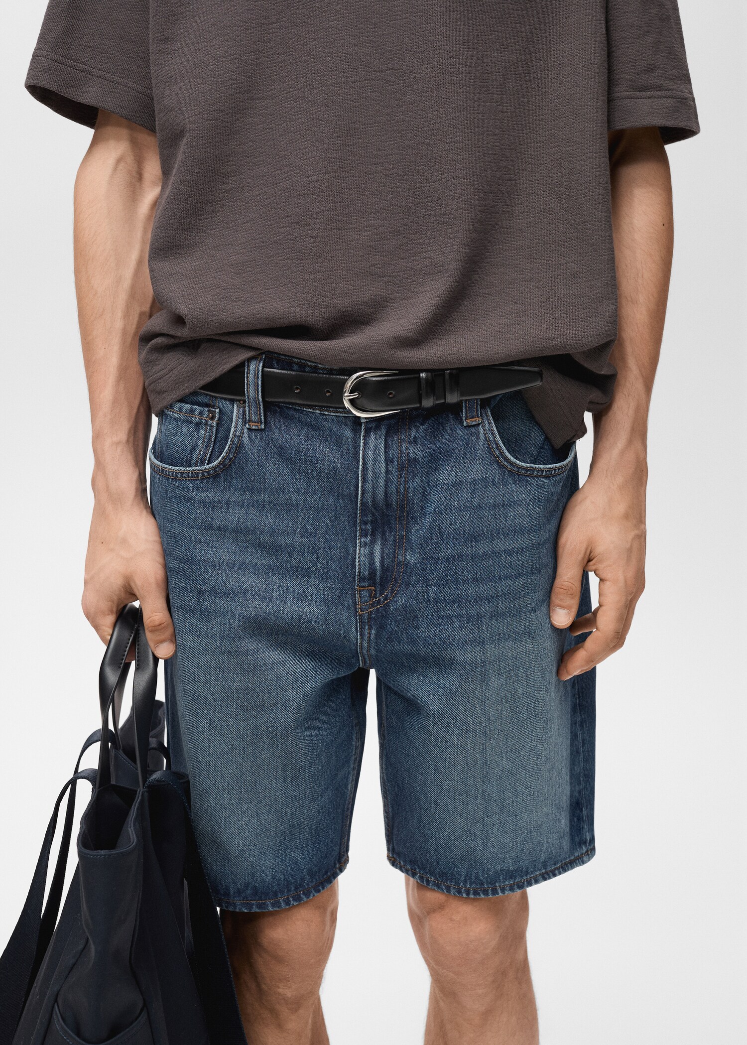 Regular-fit denim shorts - Details of the article 1