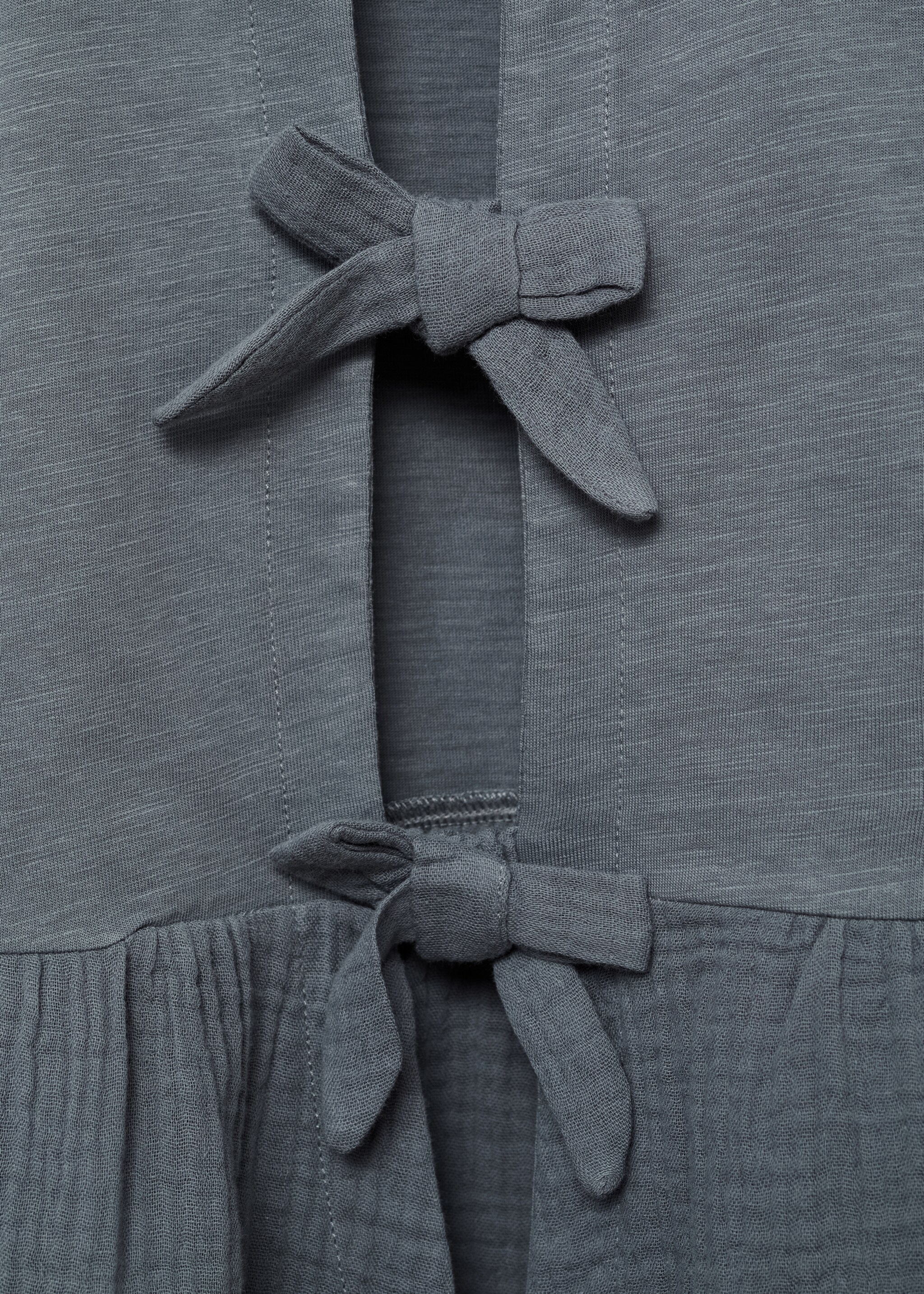 T-Shirt mit Volant-Details und Schleife - Detail des Artikels 0