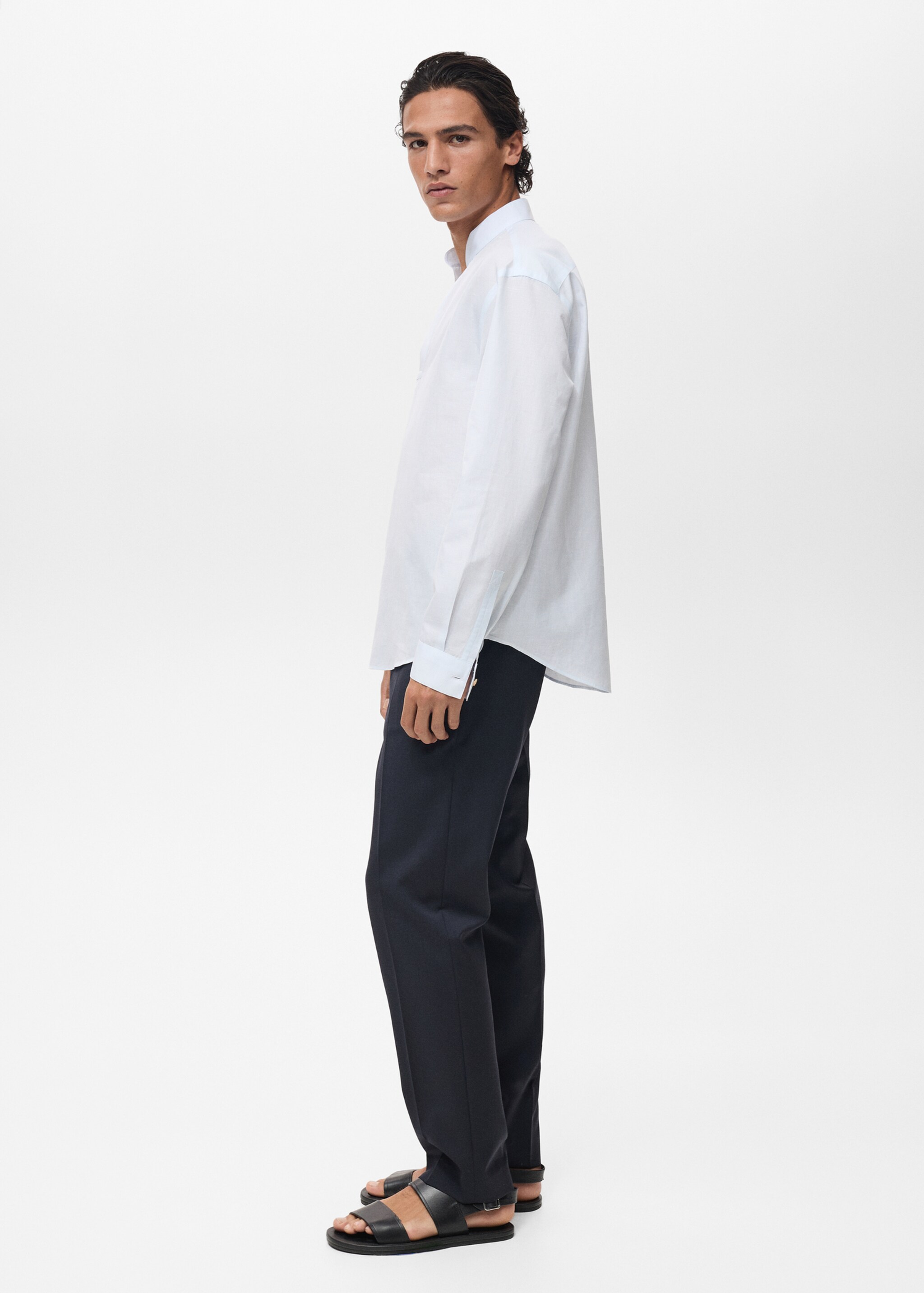 Linen-blend shirt with mandarin collar - Details of the article 2