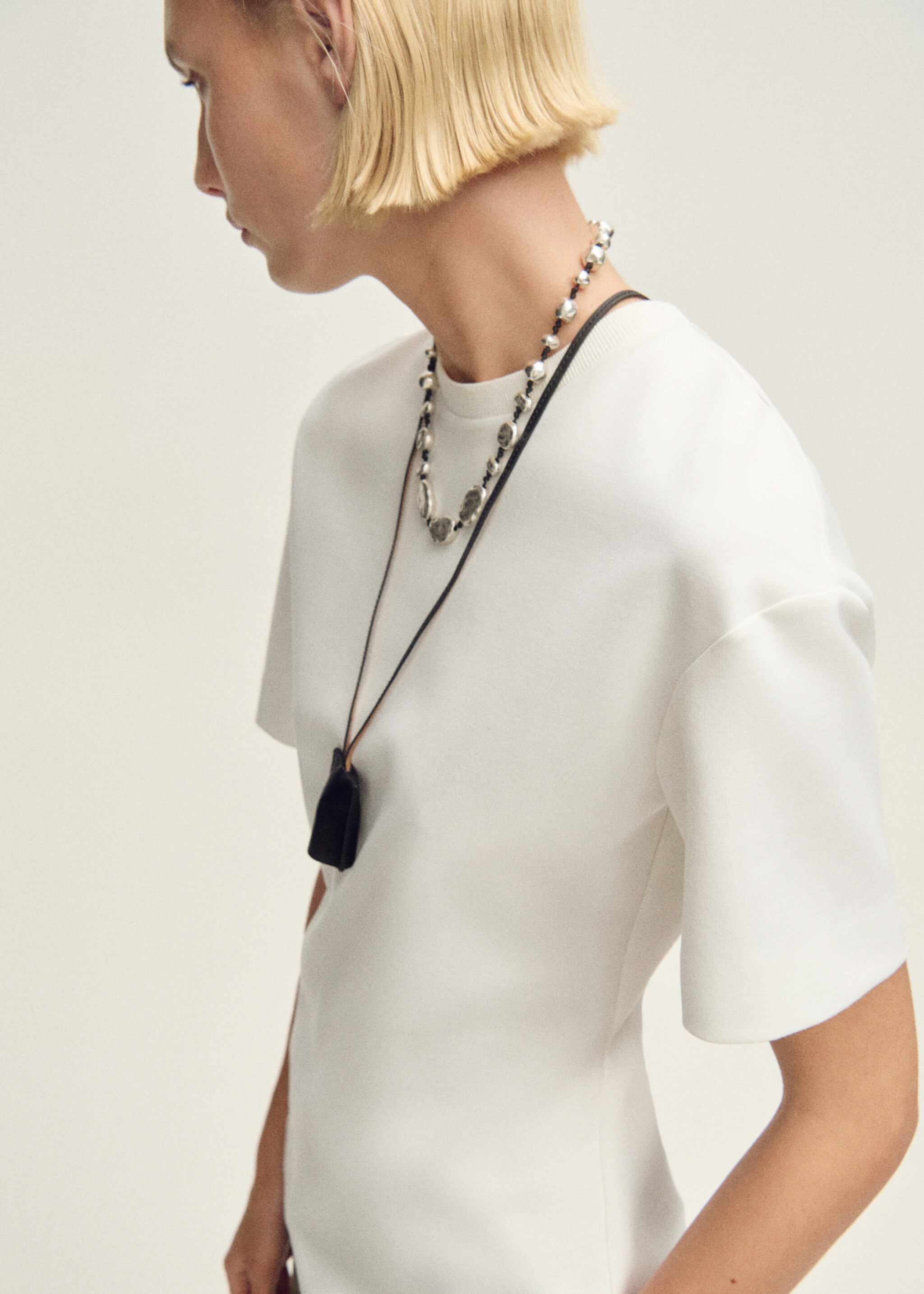 Short-sleeved peplum t-shirt - Details of the article 2