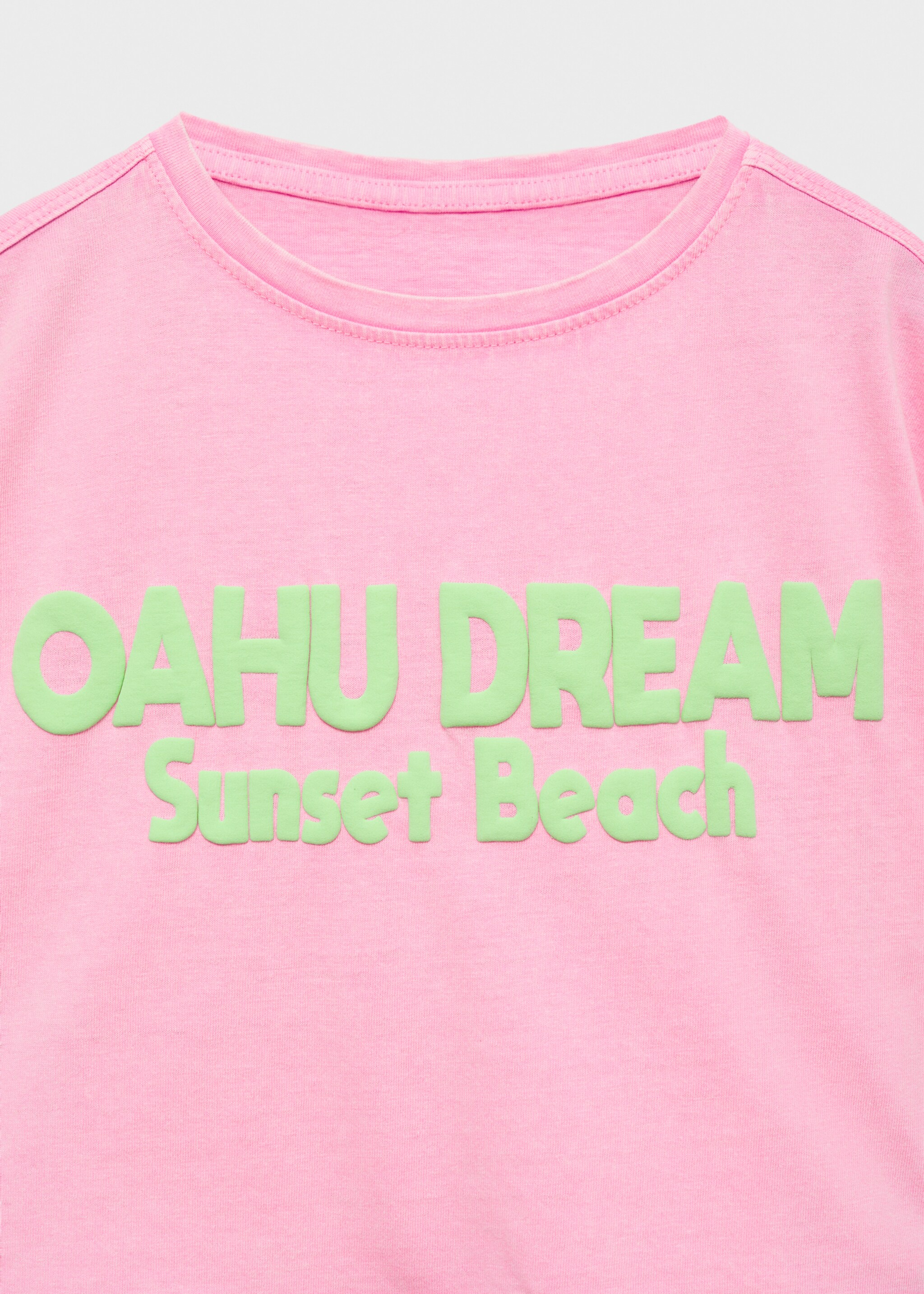 T-shirt med text i relief - Detaljer om artikeln 8