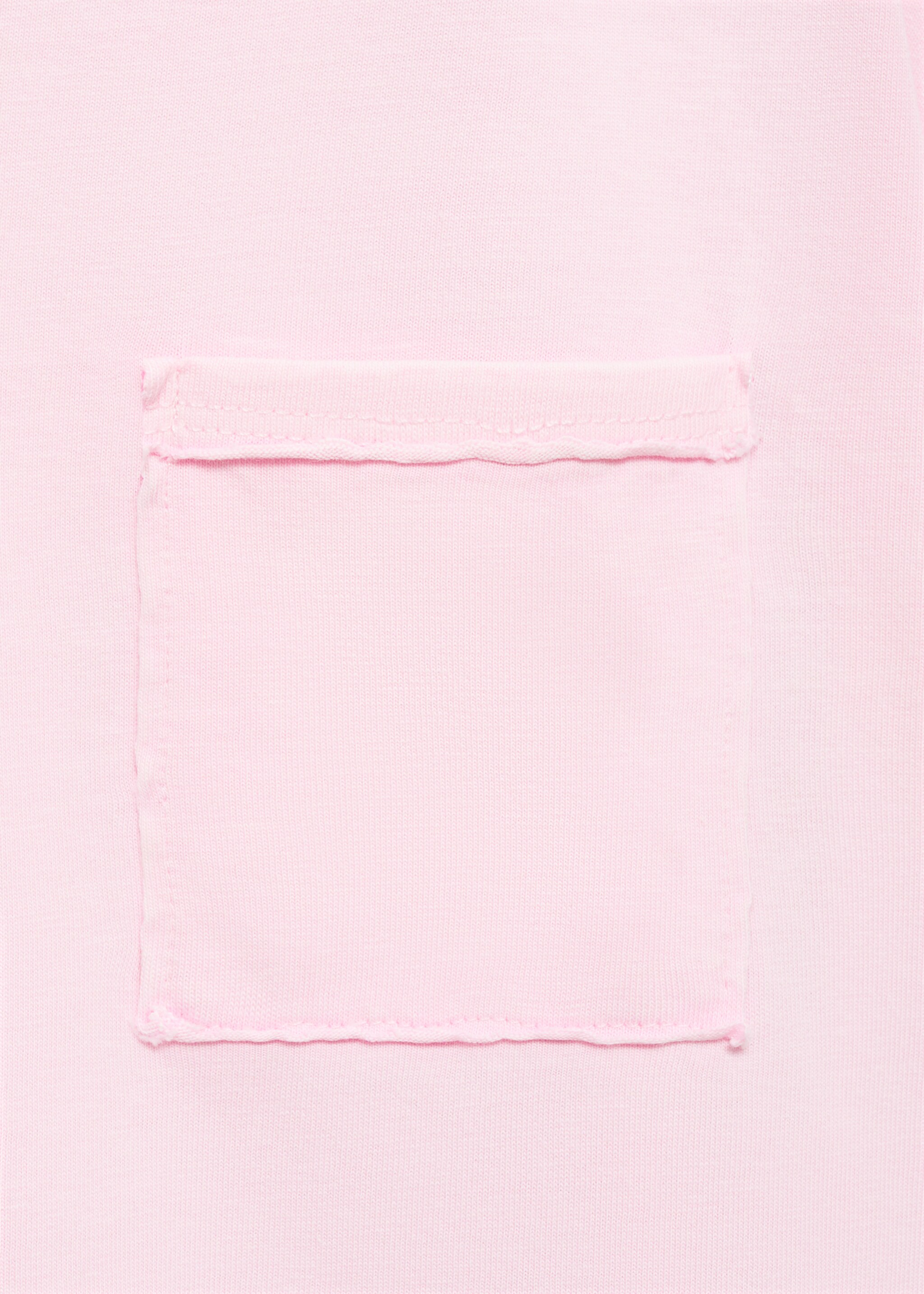 Cropped t-shirt with pocket - Details of the article 0