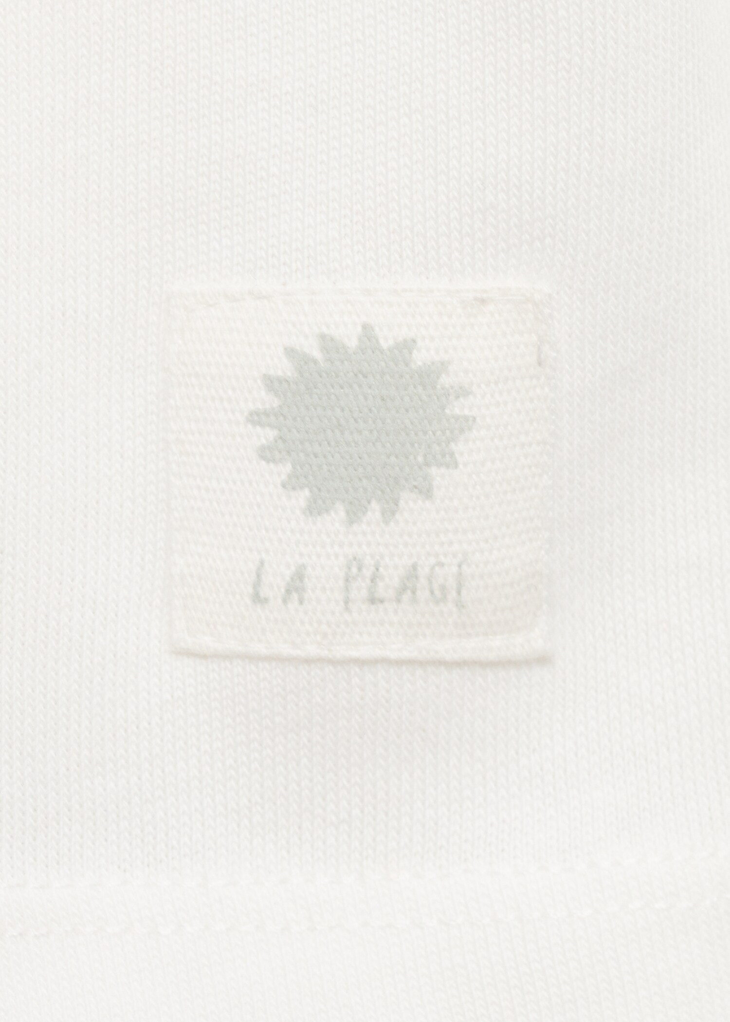 Gathered sleeve t-shirt - Details of the article 0