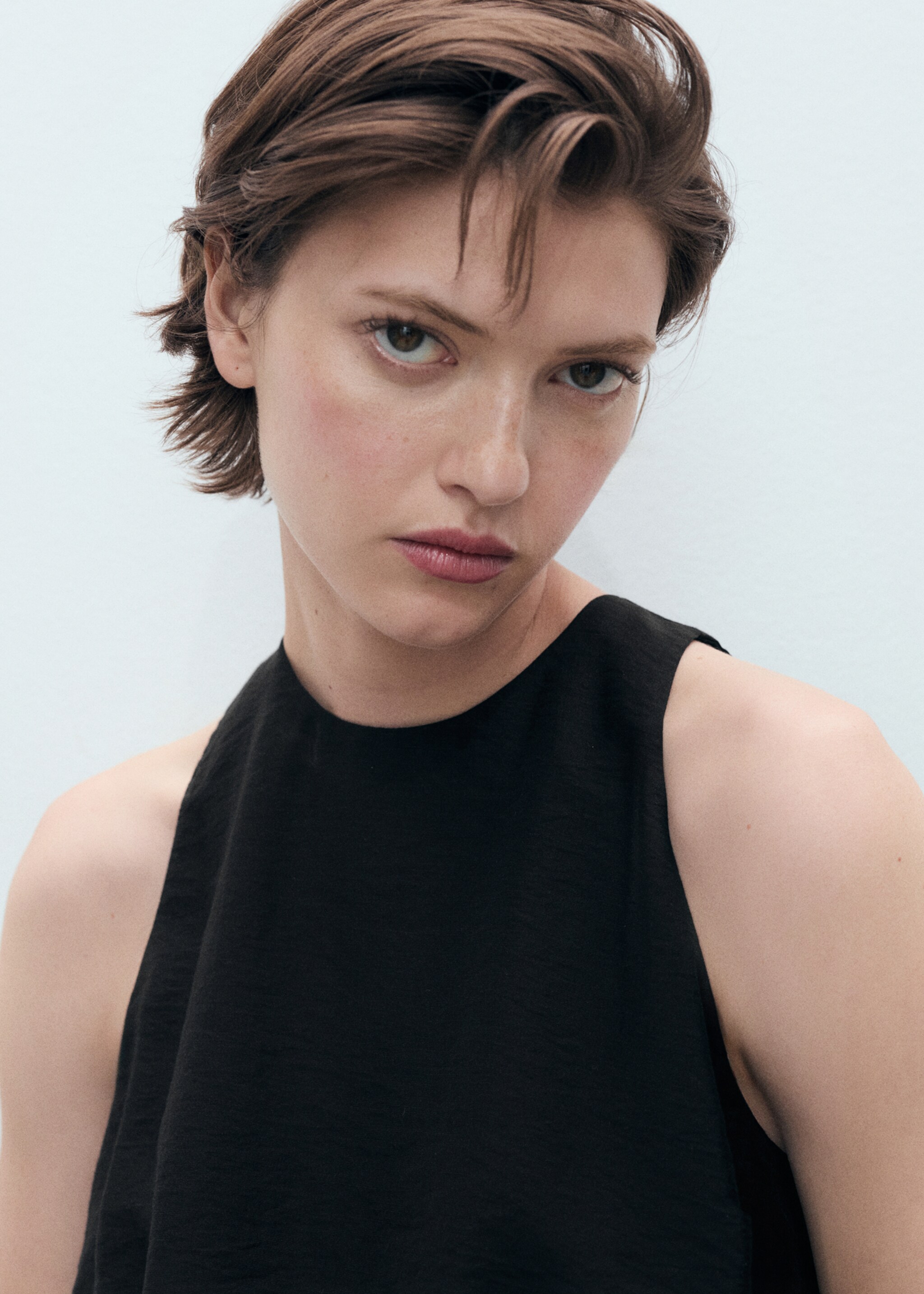 Lyocell-blend top with puffed hem - Details of the article 1