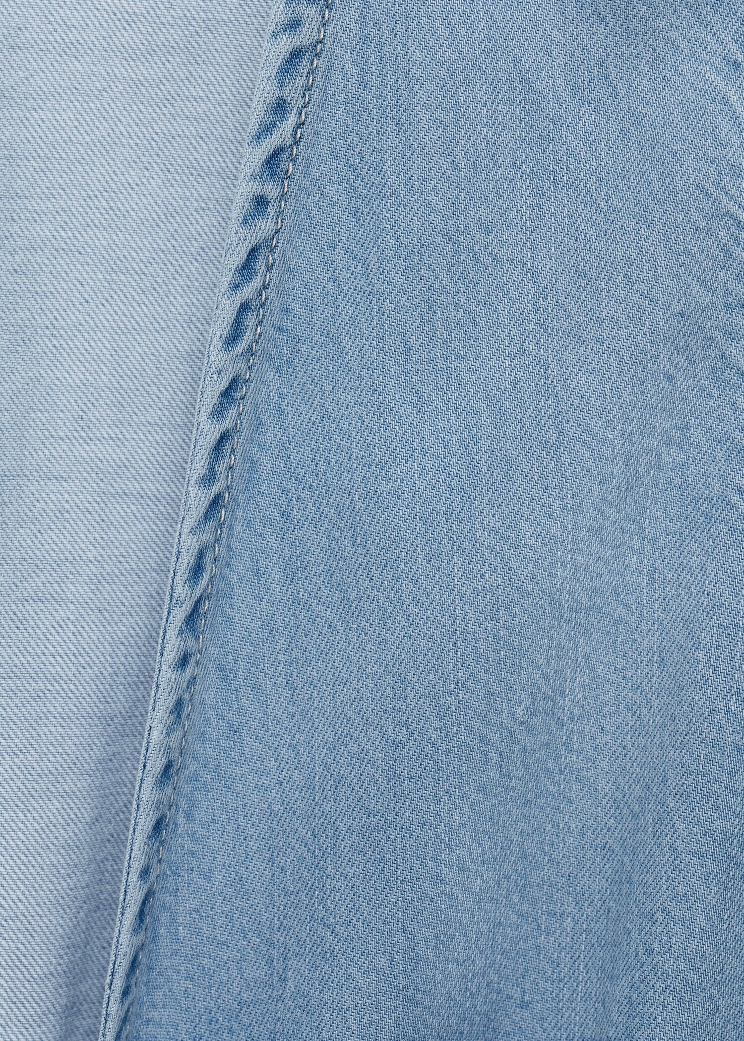 Lyocell-Top mit Schleifenverschluss - Detail des Artikels 0