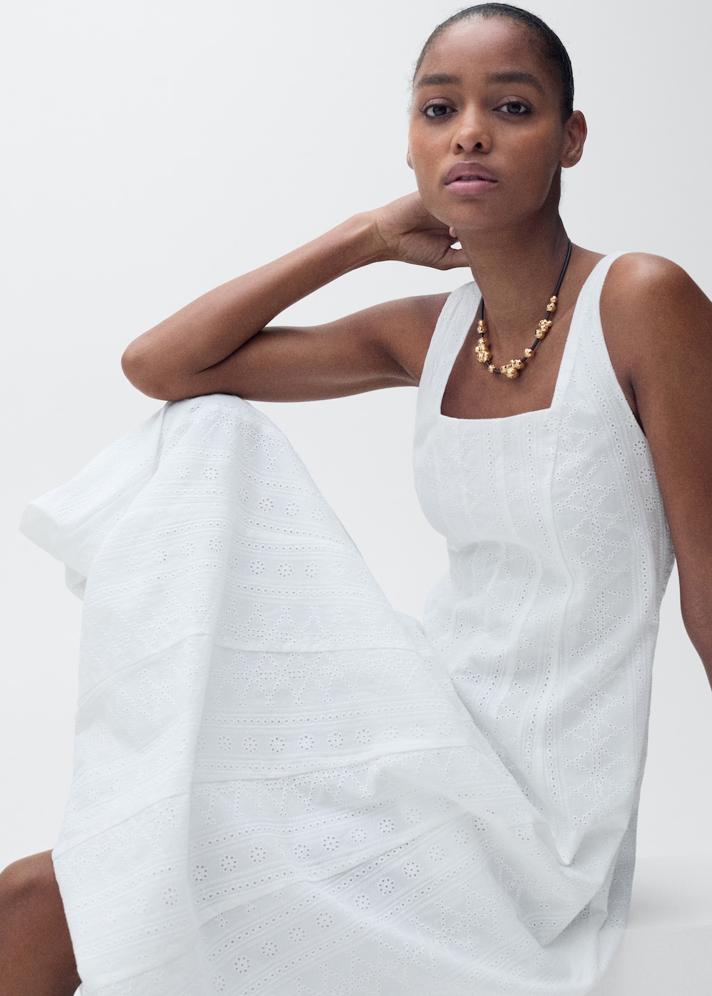 Mango Embroidered dress with puffed hem