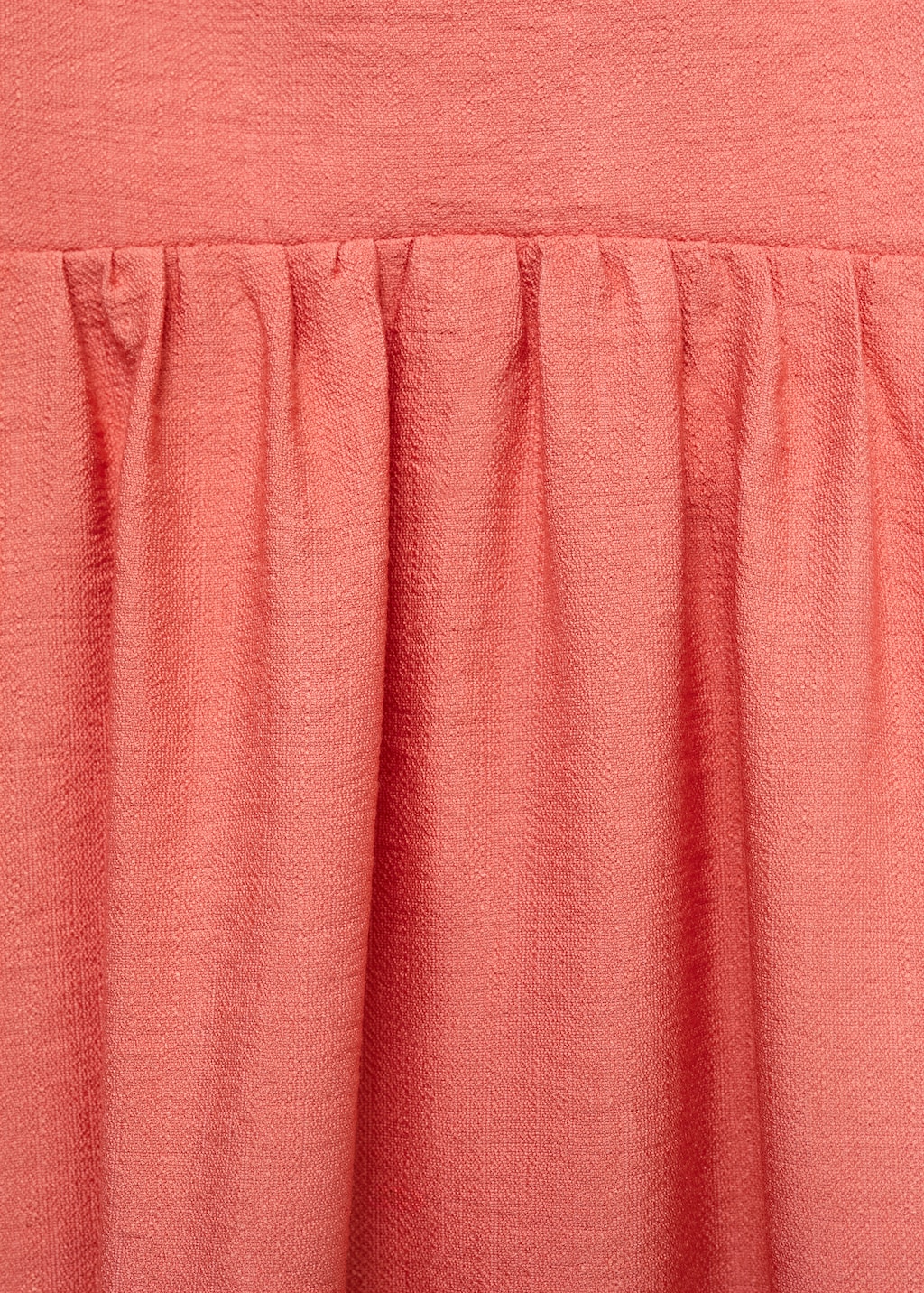 Midi-dress with cut-out