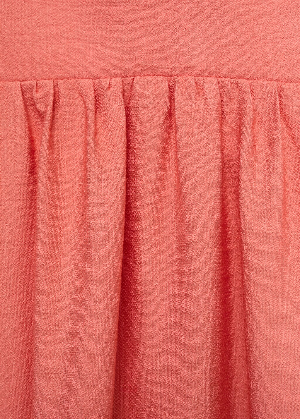 Midi-dress with cut-out