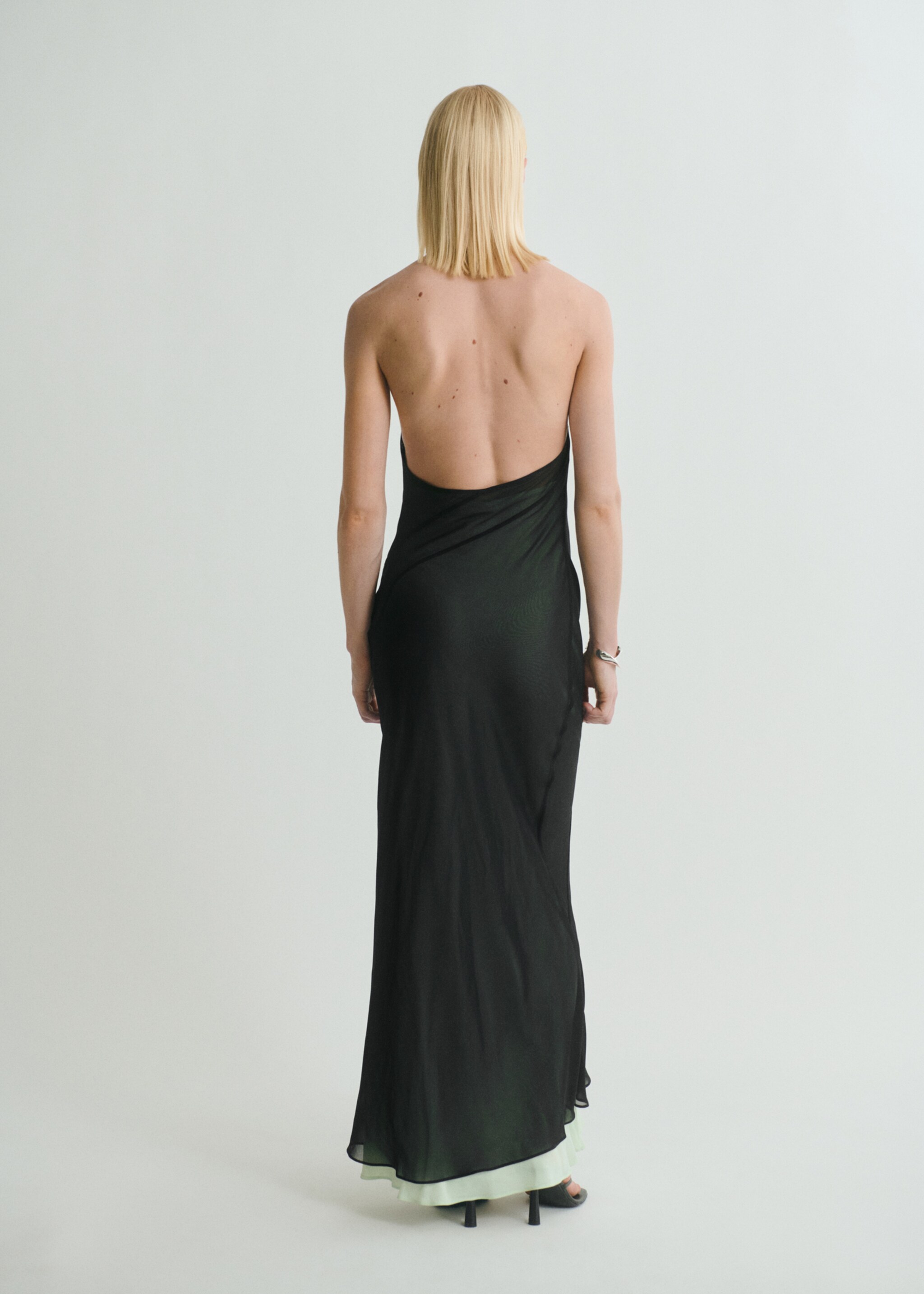 Semi-transparent combination dress - Reverse of the article