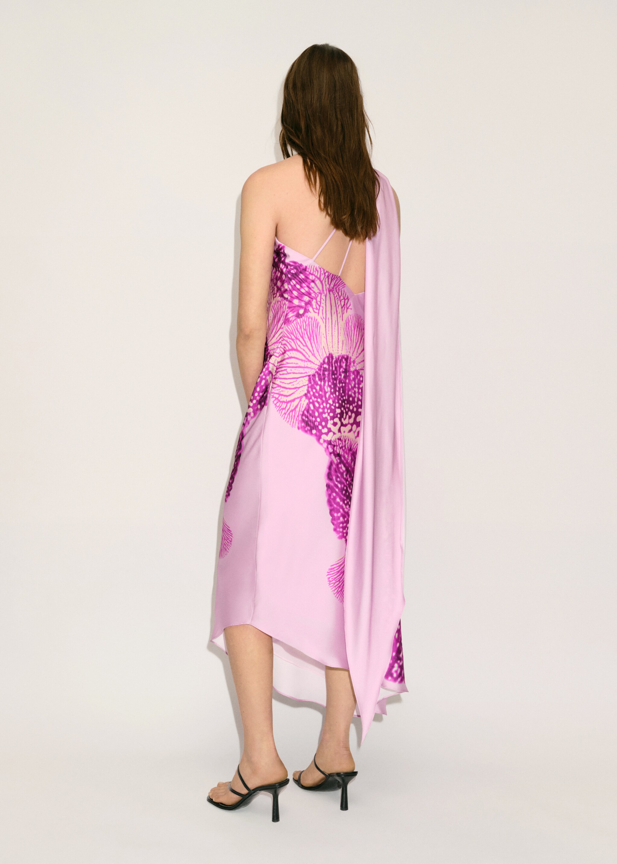 Satin scarf dress with maxi-flower print - الجهة الخلفية للمنتج