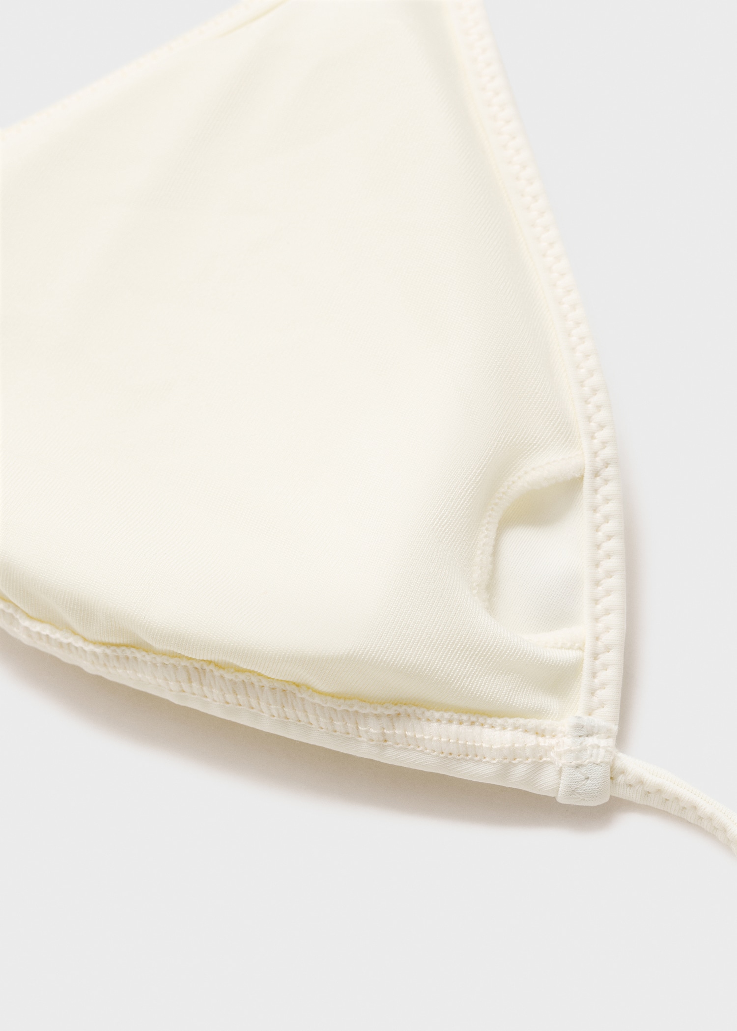 Bikini-Top mit Metall-Applikationen - Detail des Artikels 8