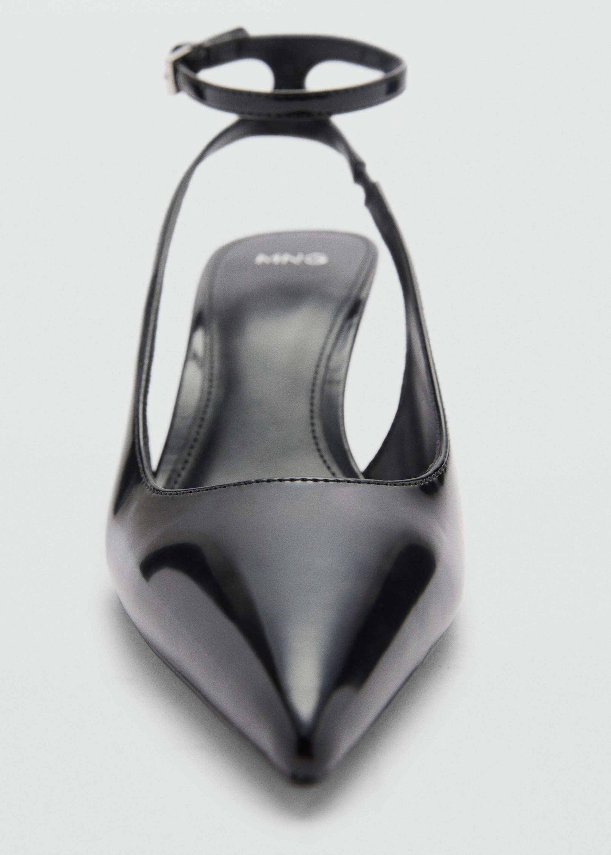 Patent leather-effect heeled shoes - Details of the article 3