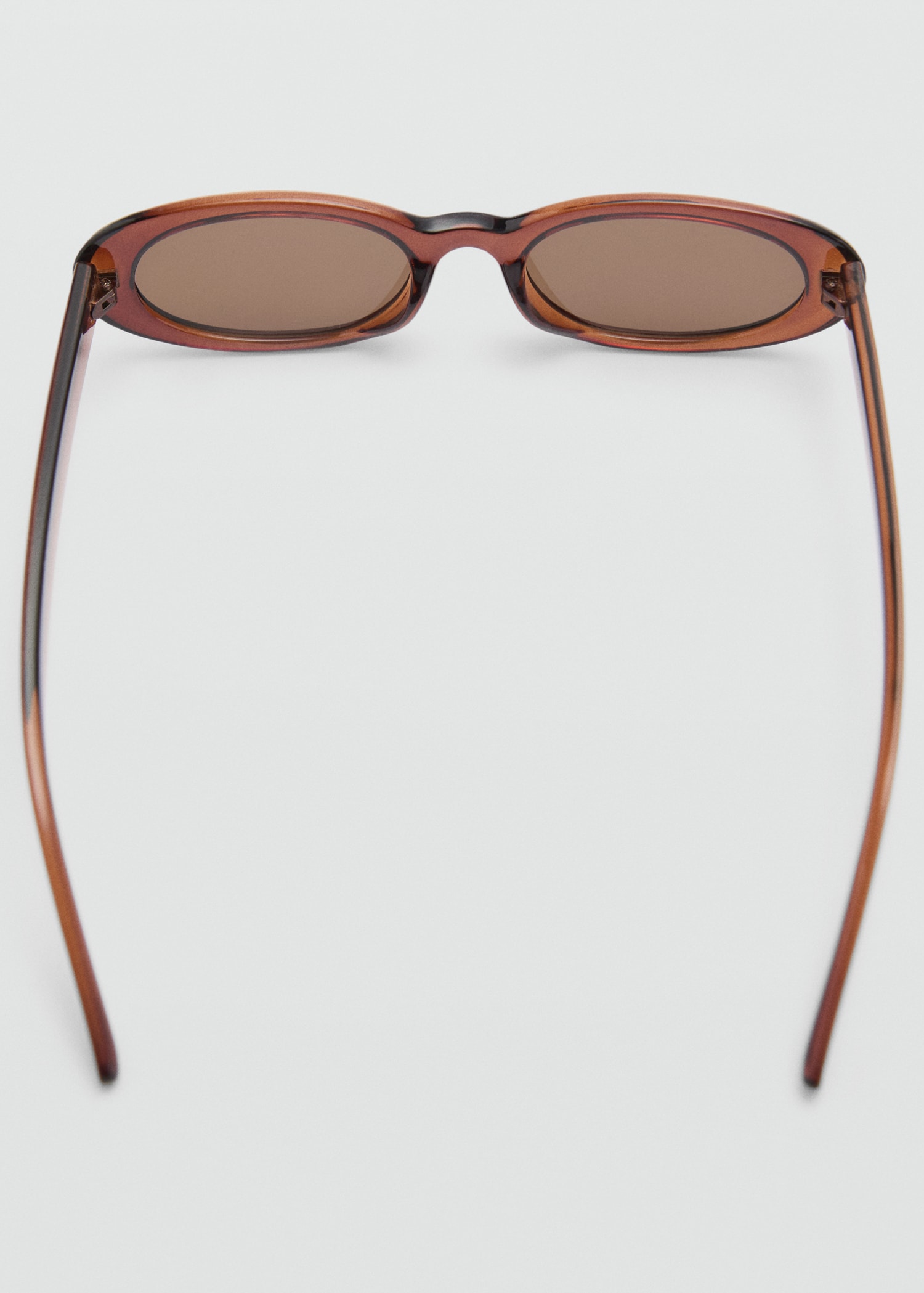 Oval frame sunglasses - Details of the article 1