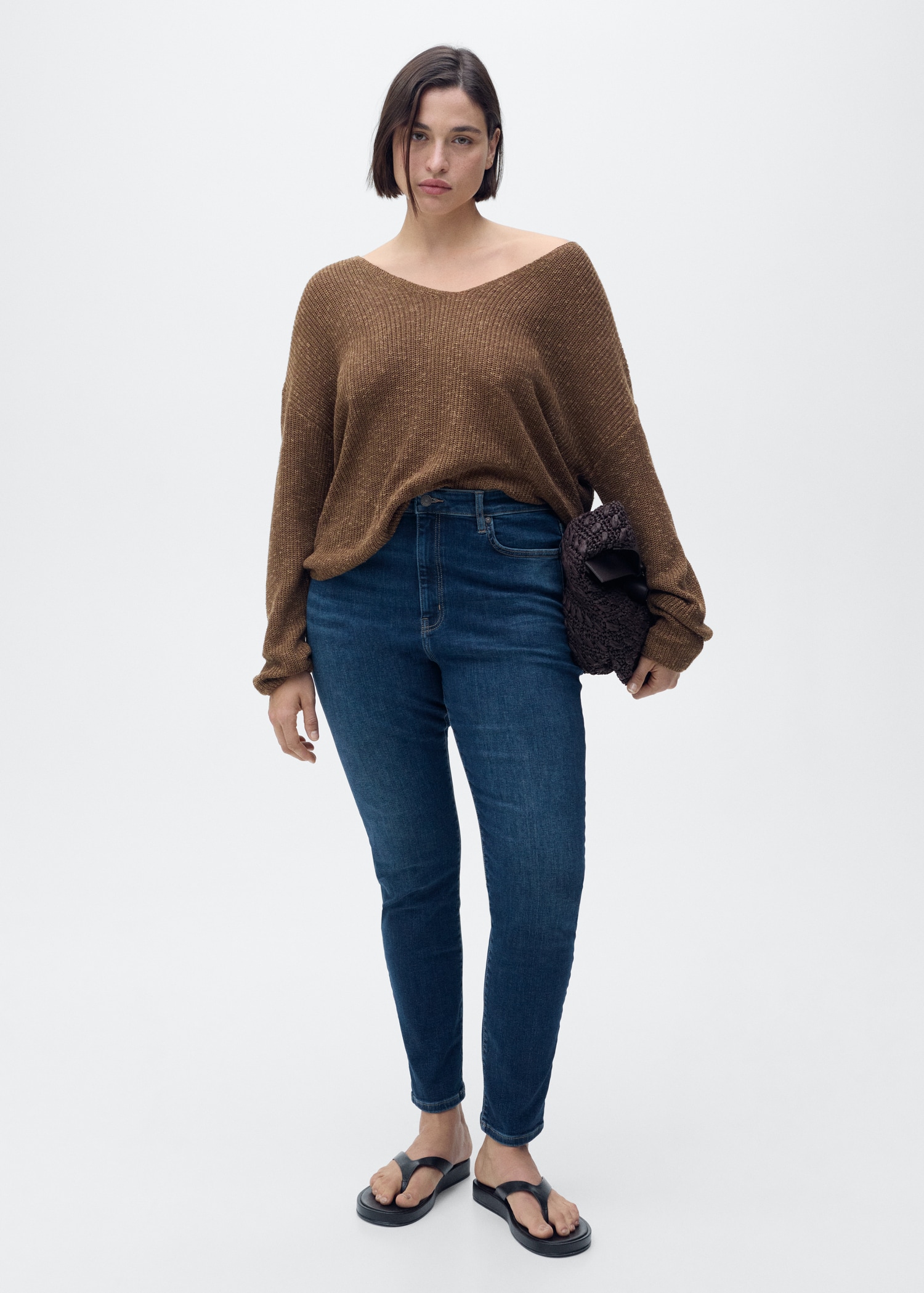 High-rise skinny jeans - Details of the article 3