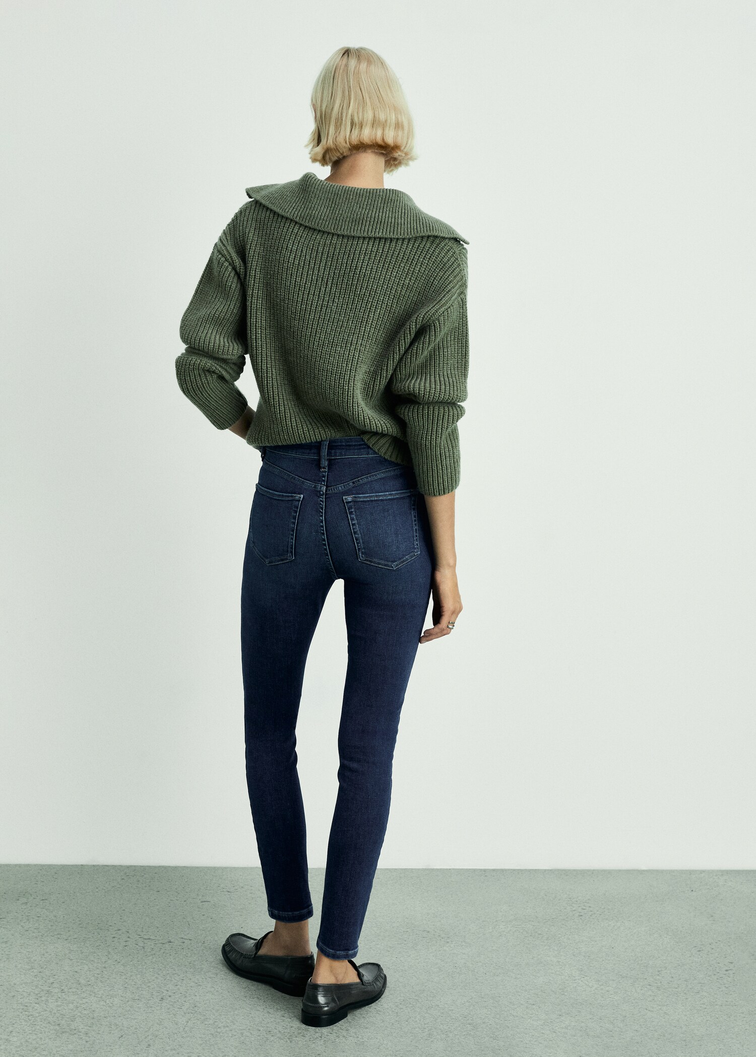 High-rise skinny jeans - Reverse of the article