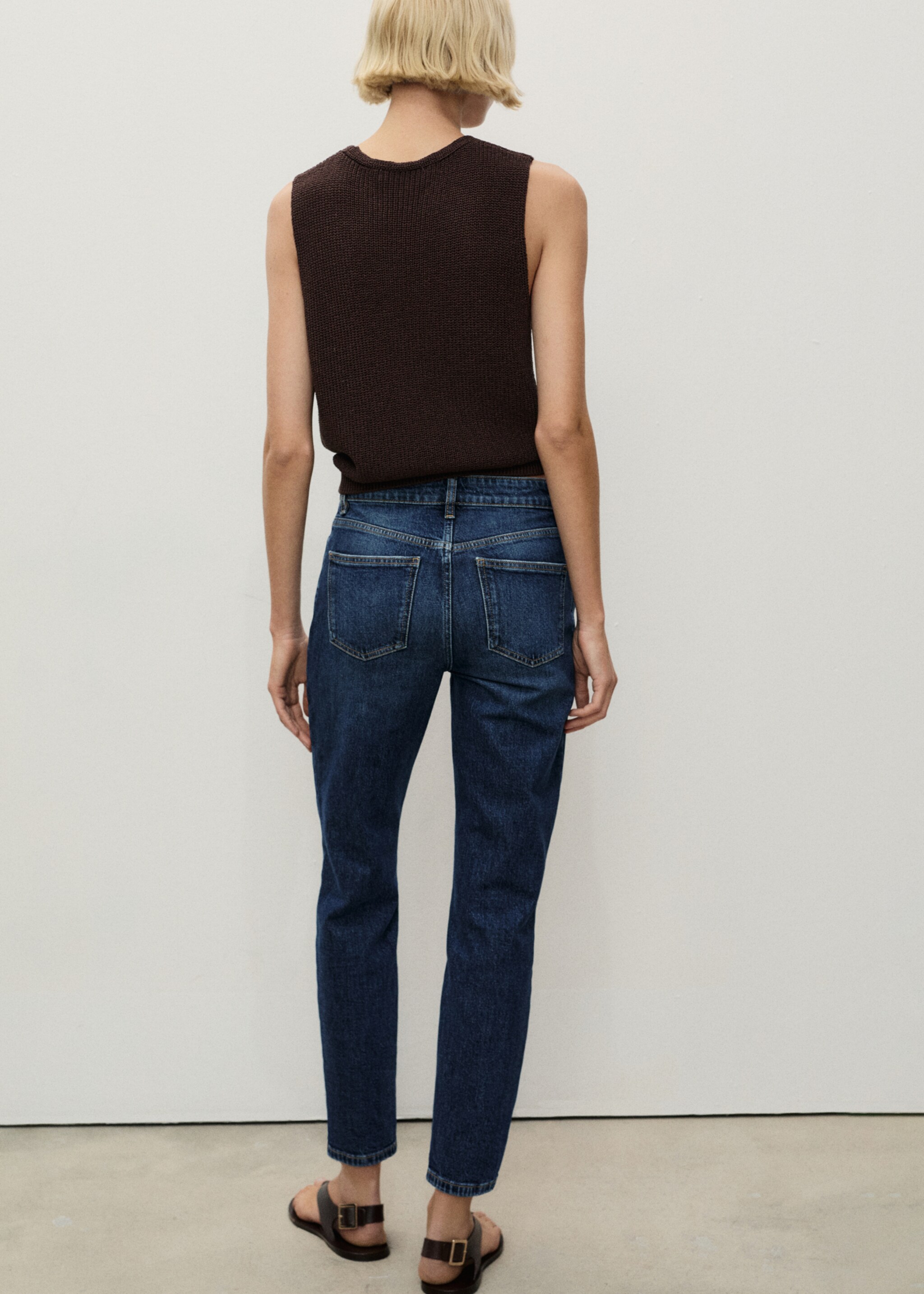 Newmom comfort high-rise jeans - Reverse of the article