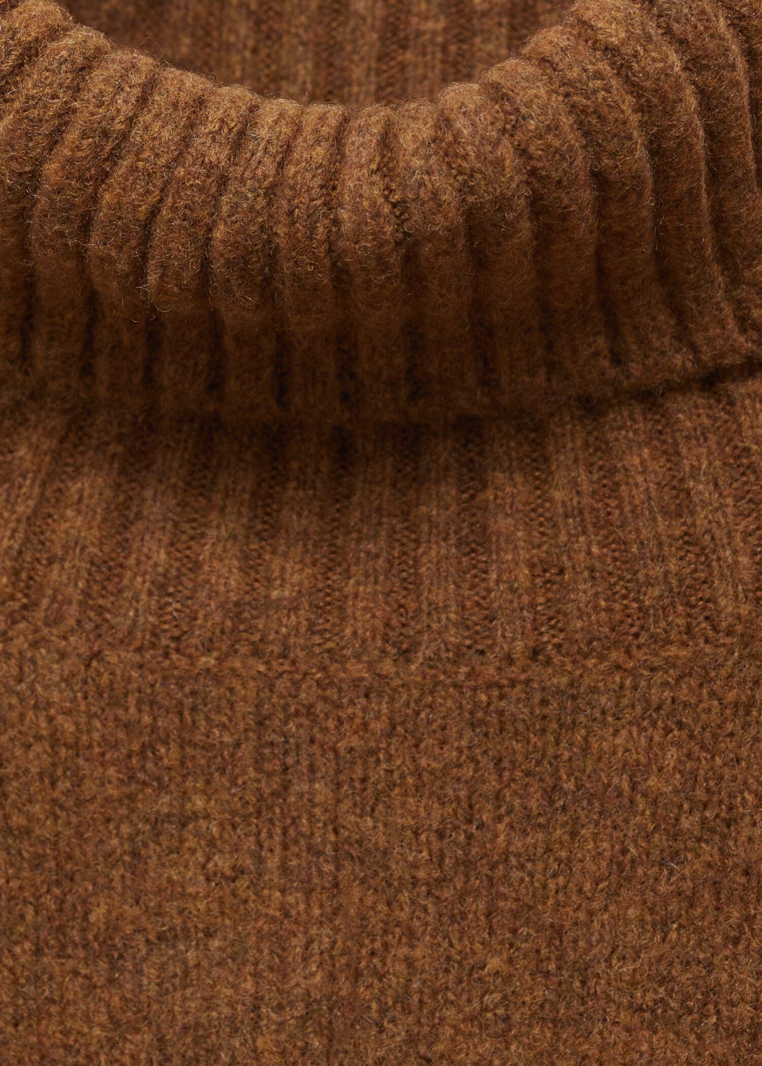 Rollkragenpullover - Detail des Artikels 8