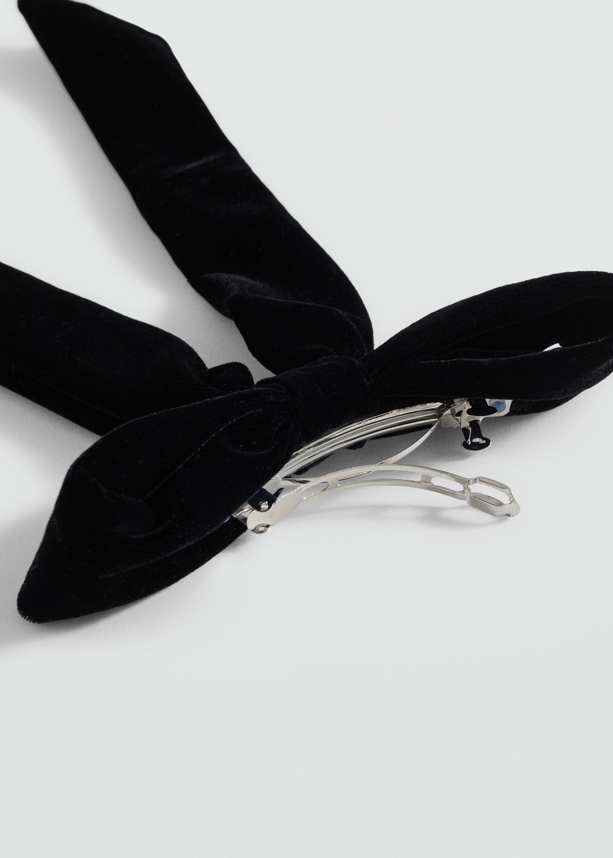 Velvet bow hairclip - Medium plane