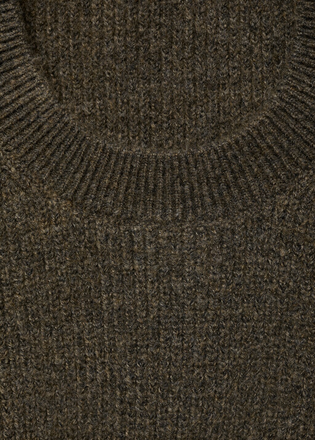 【新品】Nala Cropped knit top Ｍサイズ 新品】nala ナラ cropped knit top クロップドニットトップ