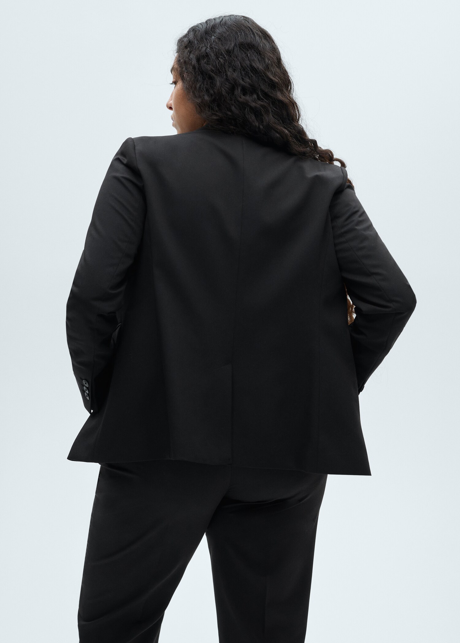 Fitted suit jacket - Details of the article 4