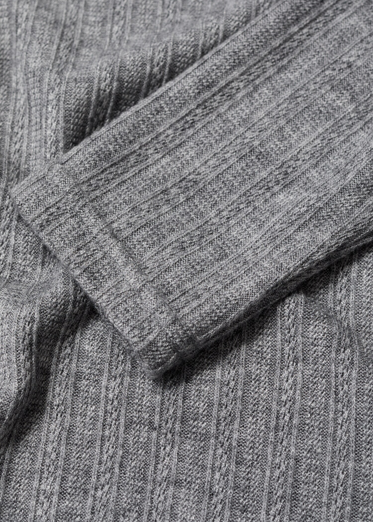 Long-sleeved pointelle t-shirt - Details of the article 0