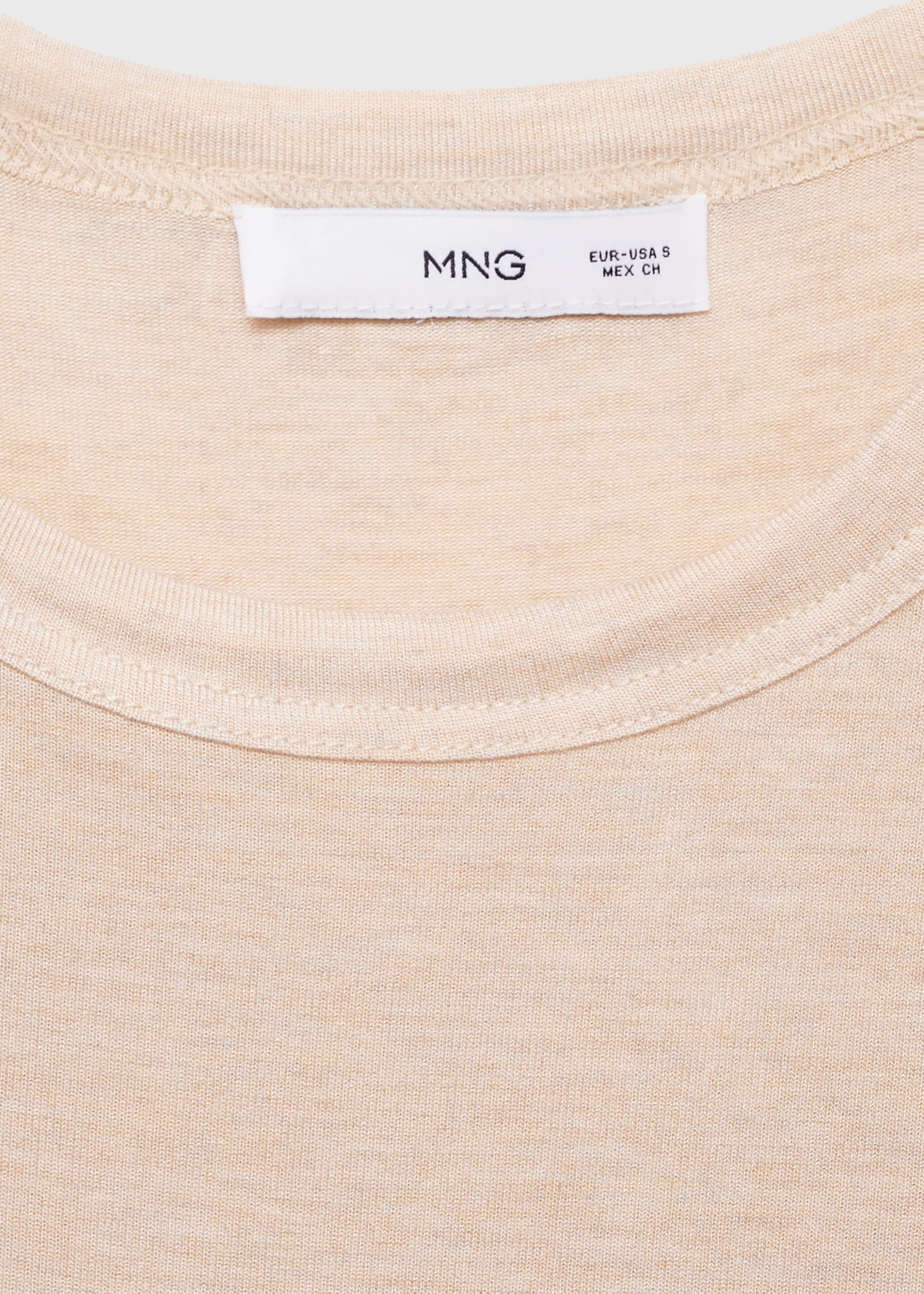 Long-sleeved fitted t-shirt - Details of the article 8