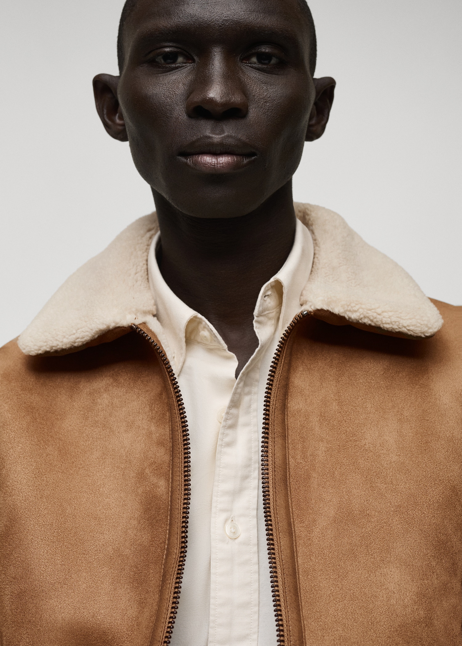 Double face jacket with sheepskin details - Details of the article 1