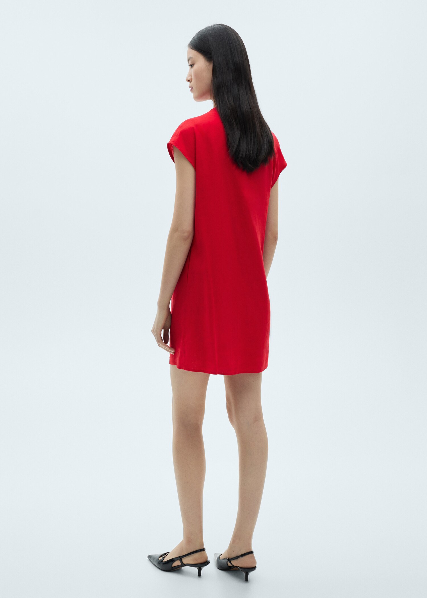 Linen dress with draped collar - Reverse of the article