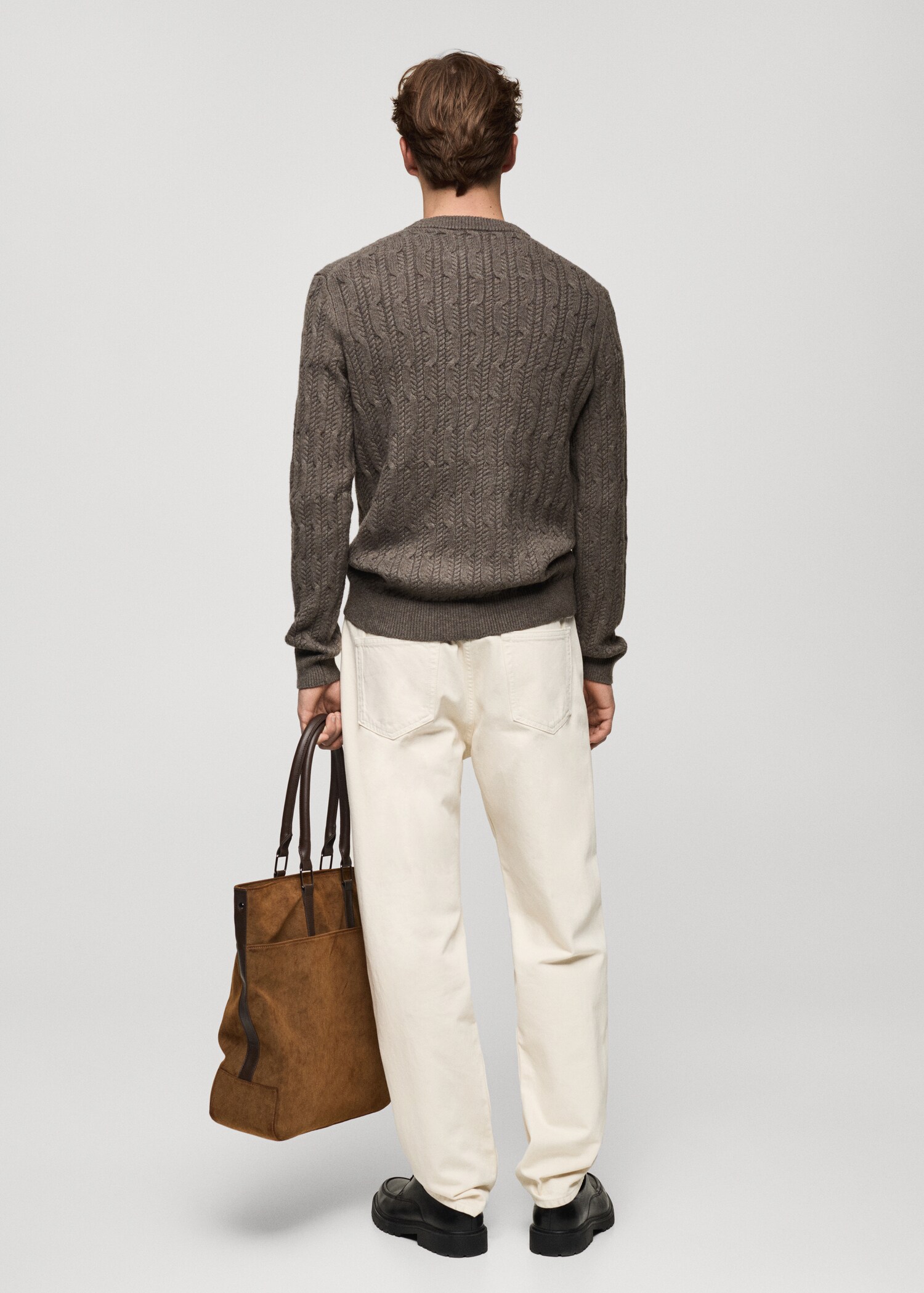 Braided knitted sweater - Reverse of the article