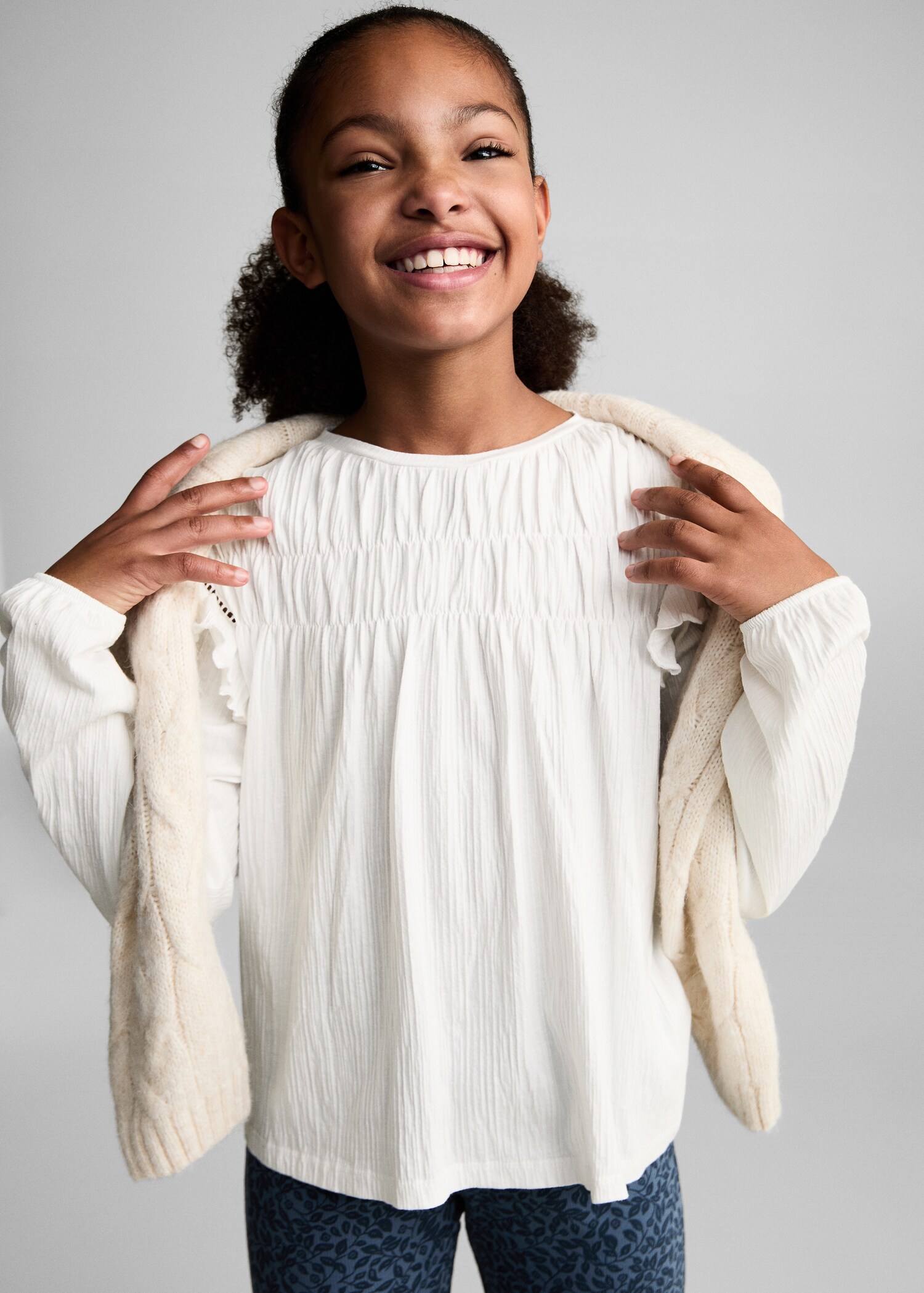 Ruffled sleeve T-shirt - Medium plane