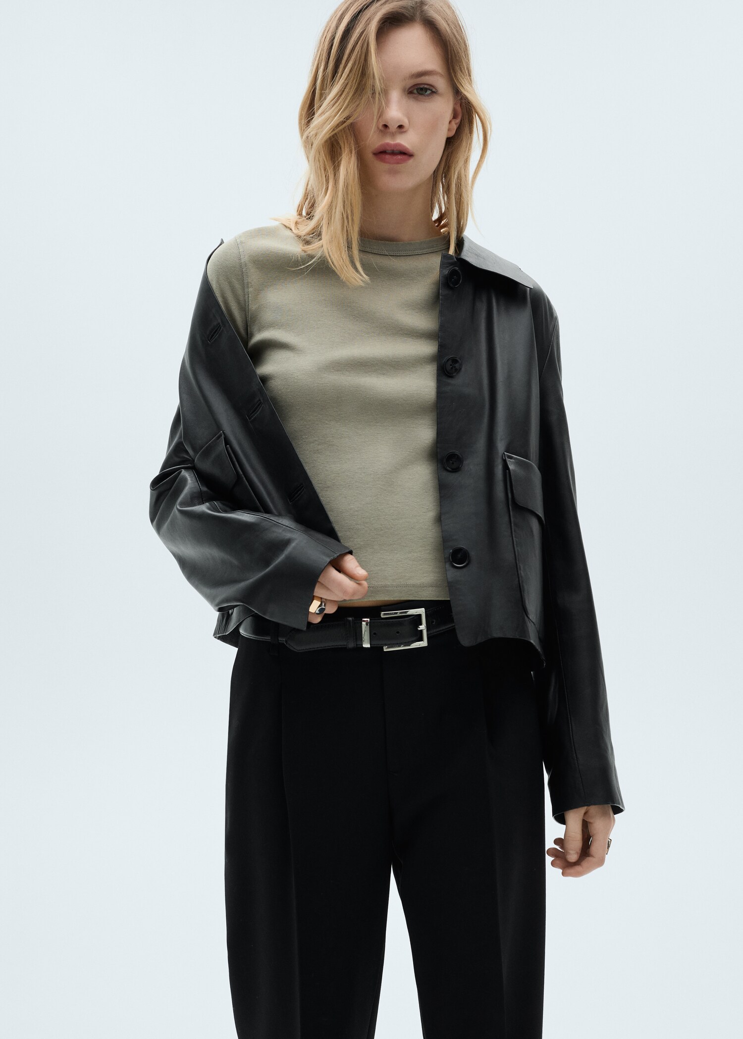 Pantalon droit pinces - Détail de l'article 1