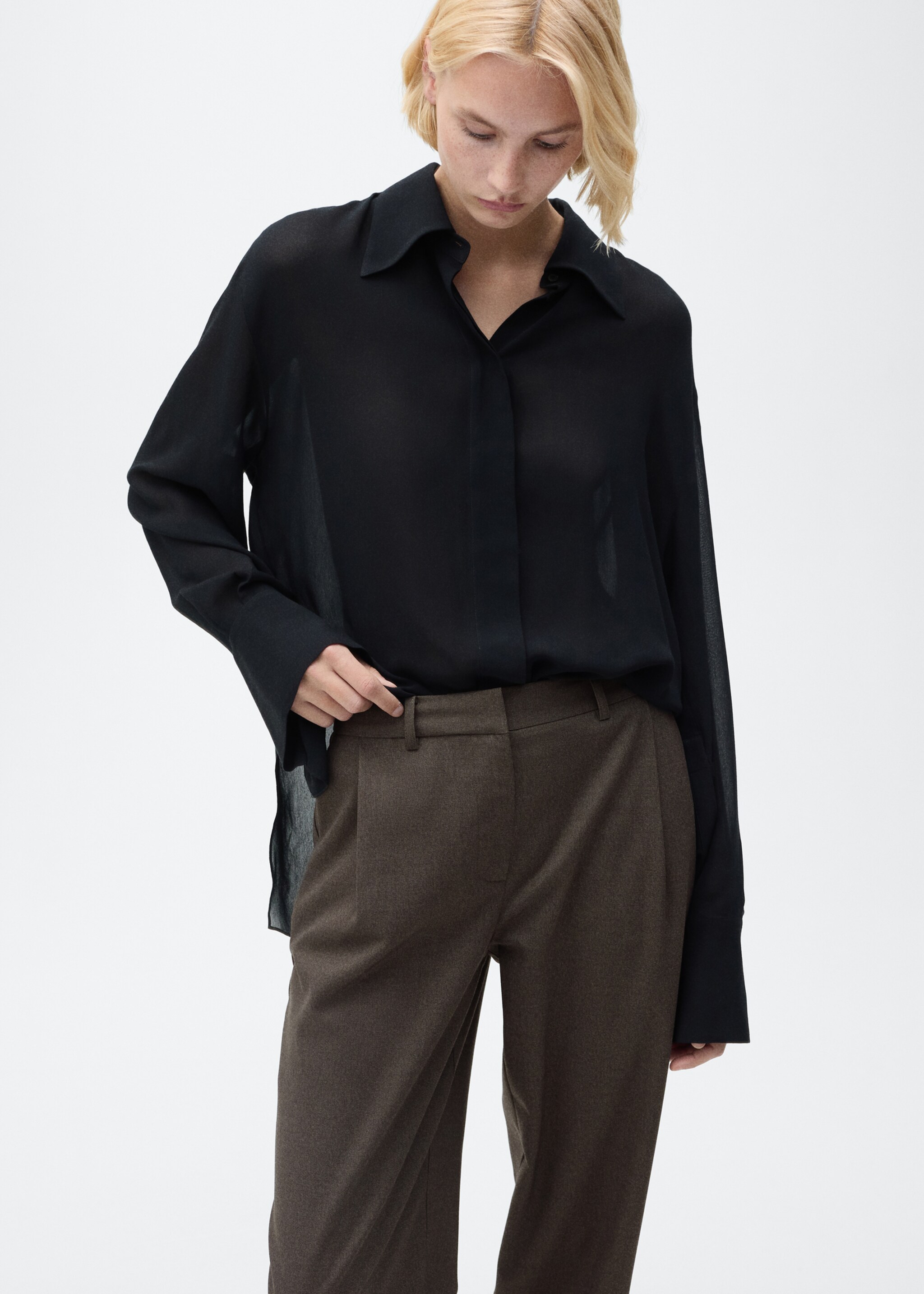 Buttoned-hem Wide-leg trousers - Details of the article 1