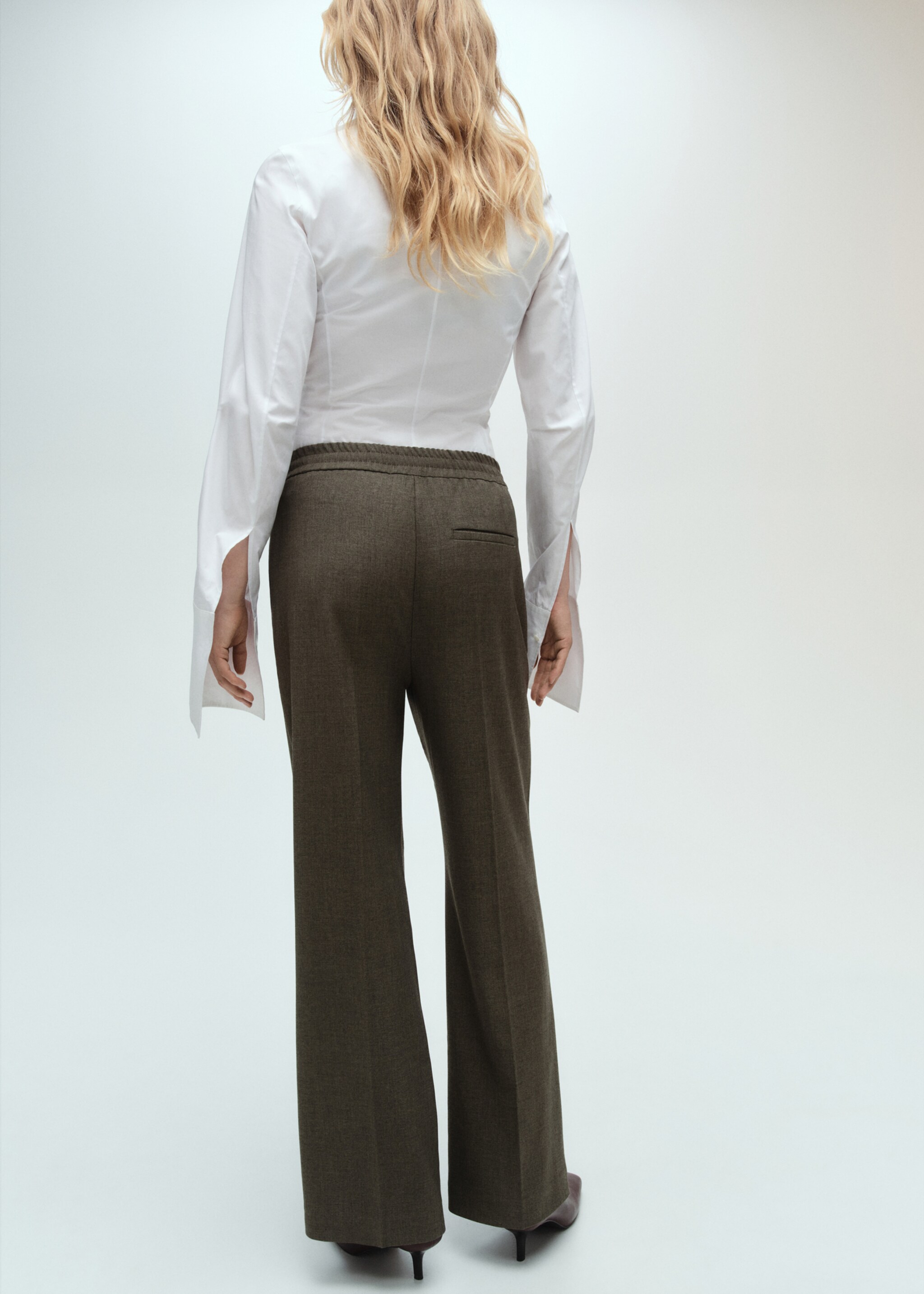 Wideleg trousers with elastic waist - Reverse of the article, Green. Ref: 87011516-00.
