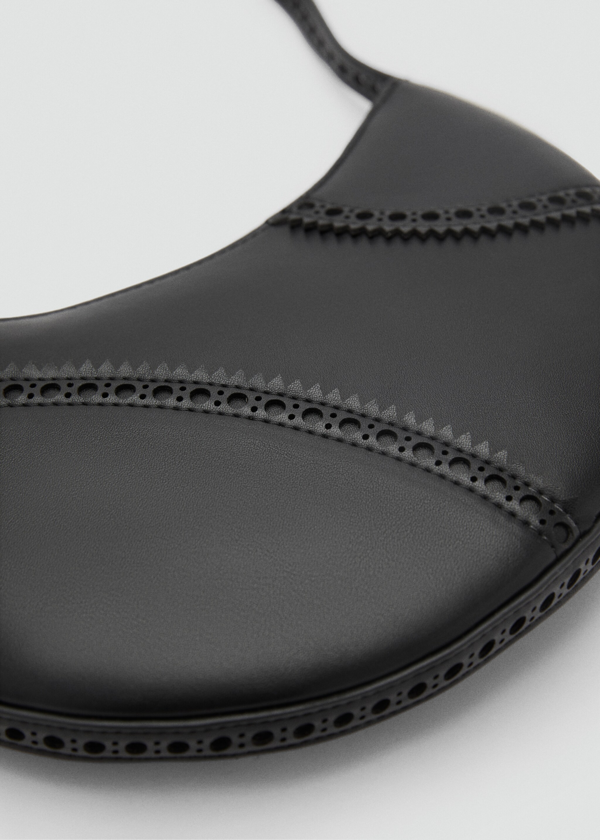 Die-cut shoulder bag - Details of the article 3