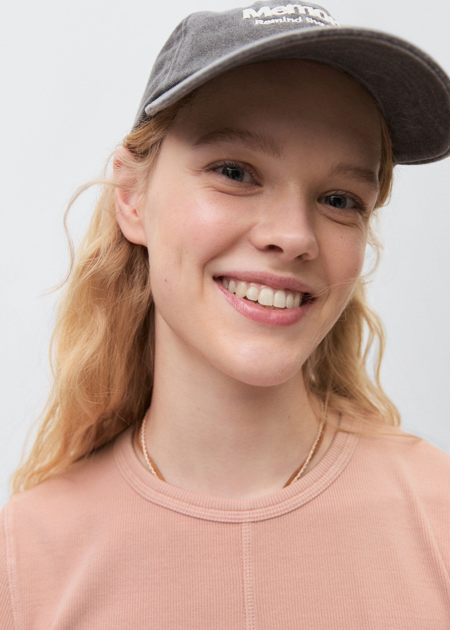 Crop-T-Shirt mit Rippstruktur - Detail des Artikels 1