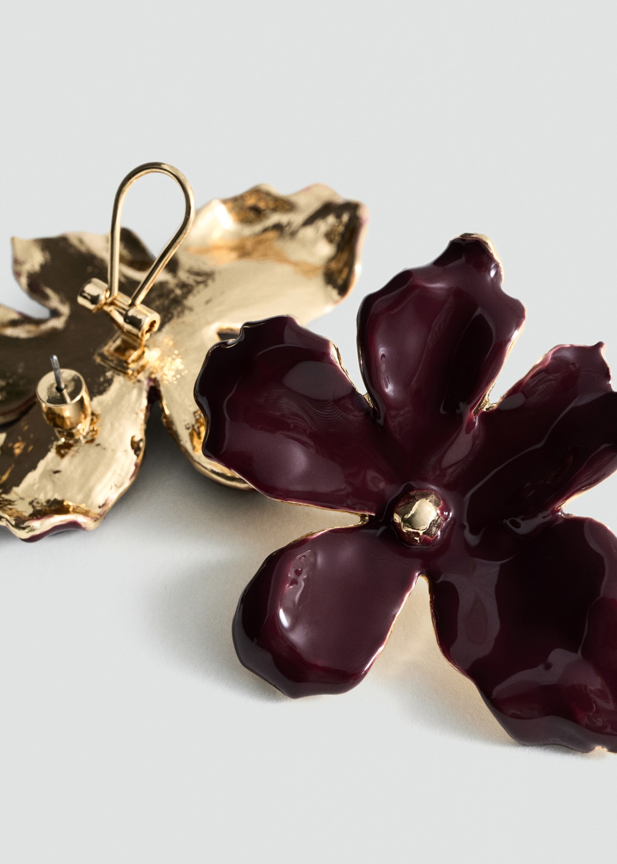 Floral earrings - Medium plane, Maroon. Ref: 87012544-00.