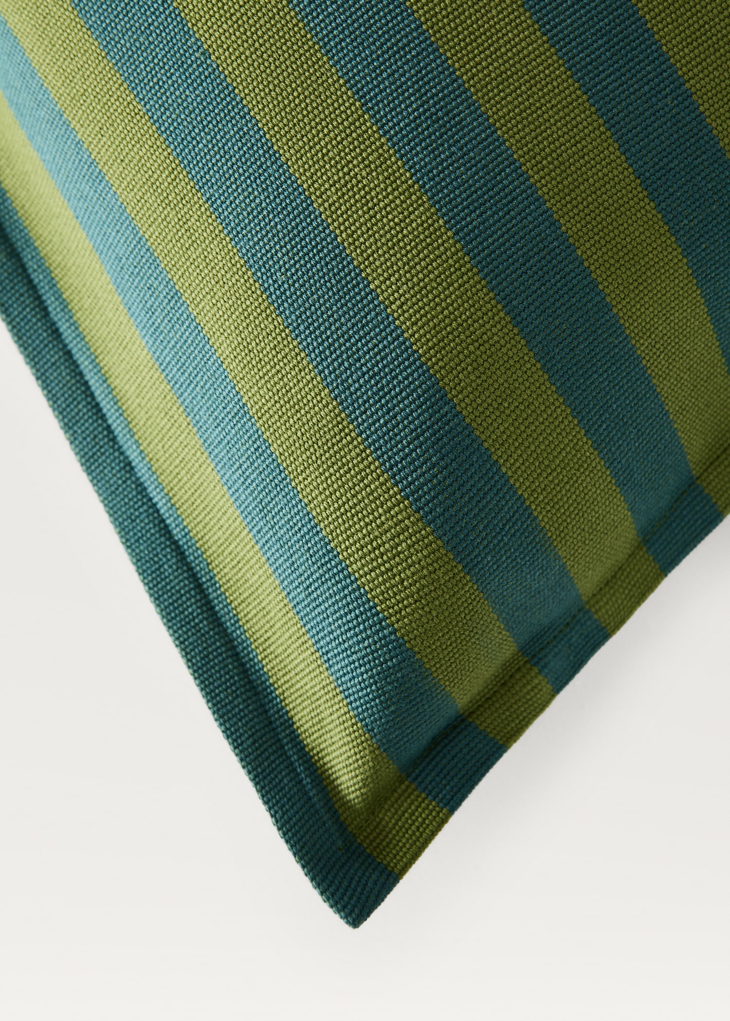 Cotton cushion cover with woven stripe, 50x50cm - Home | MANGO USA