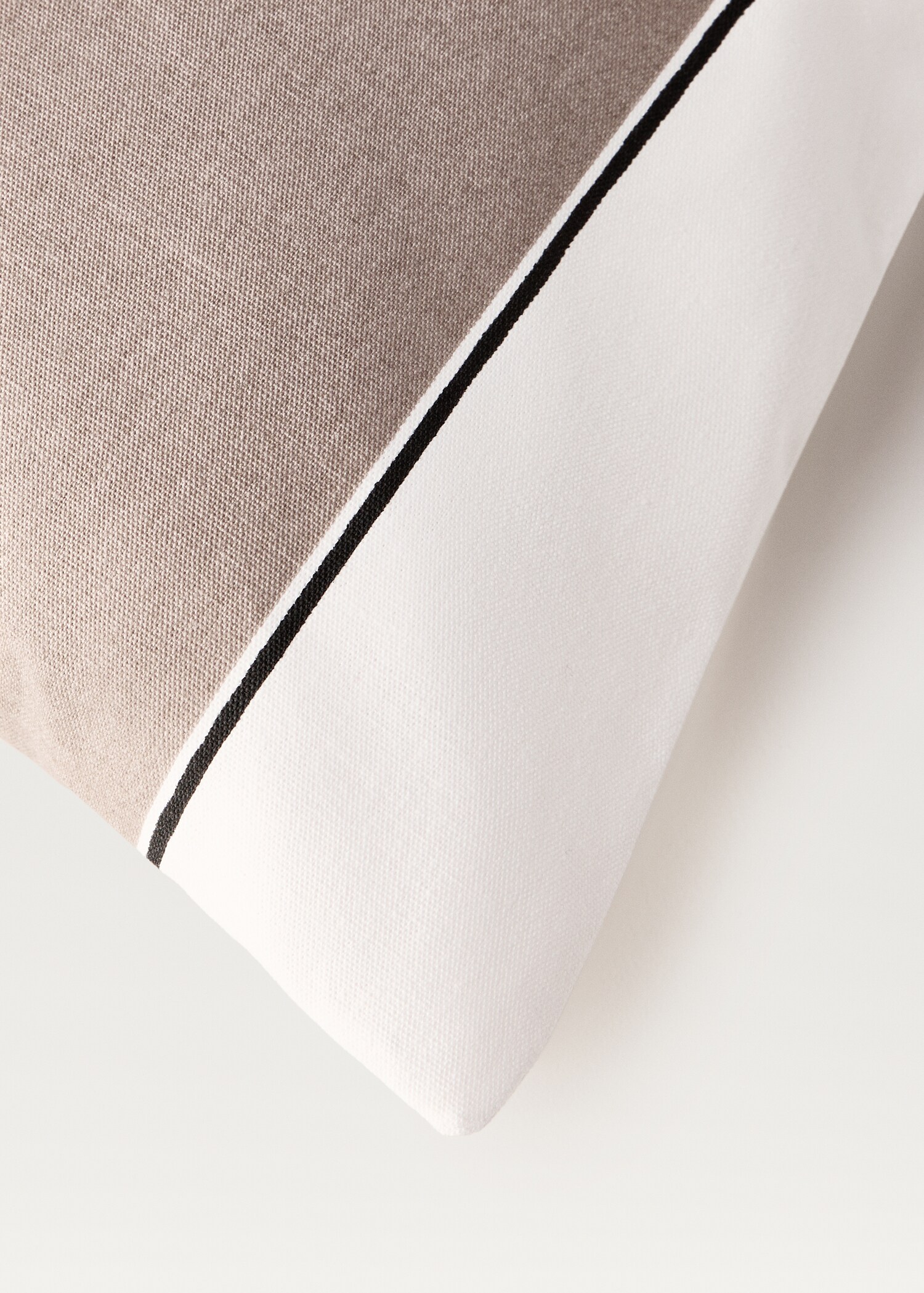 Waterproof striped cushion cover 50x50 cm - Details of the article 1