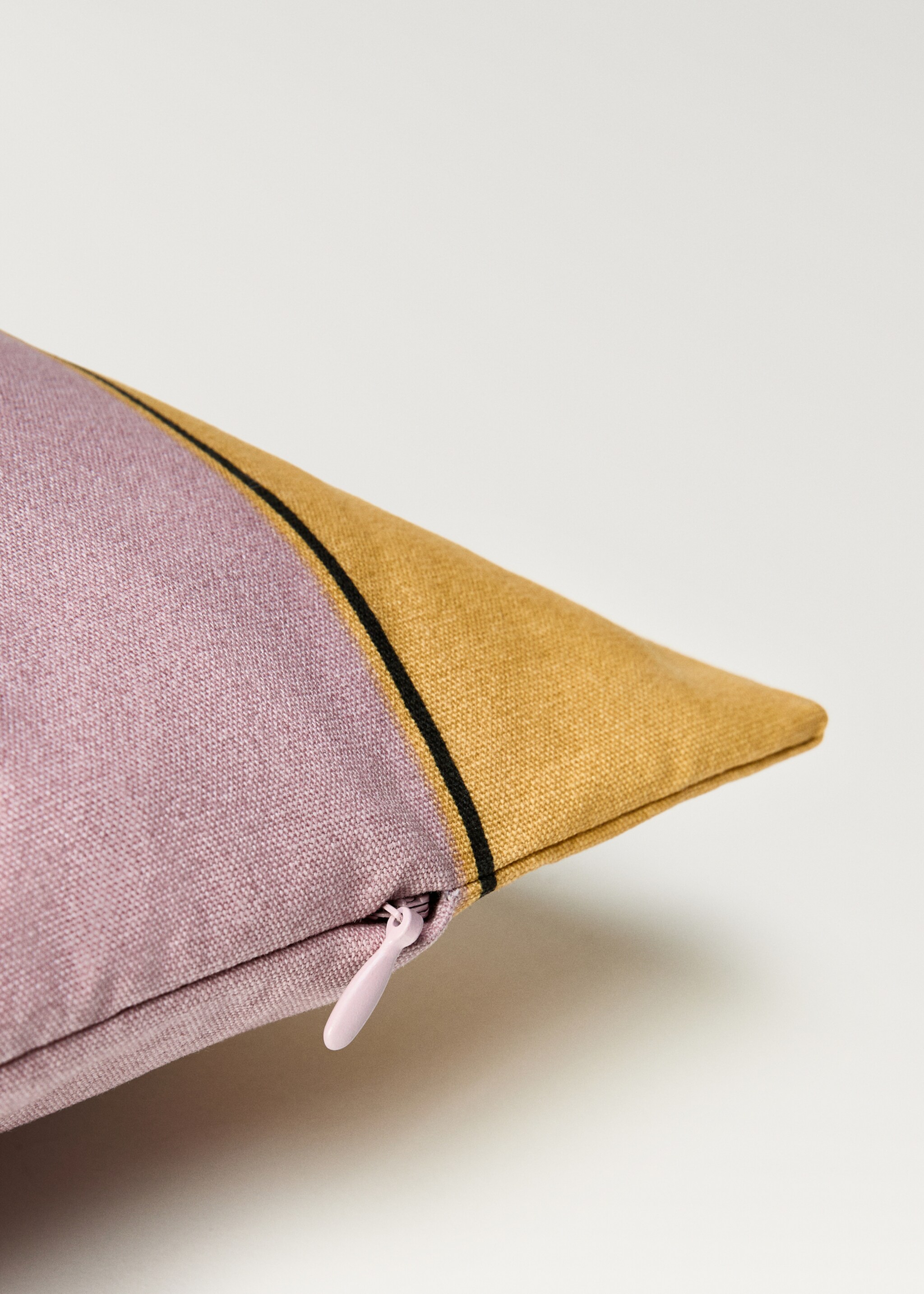 Waterproof striped cushion cover 50x50 cm - Details of the article 2