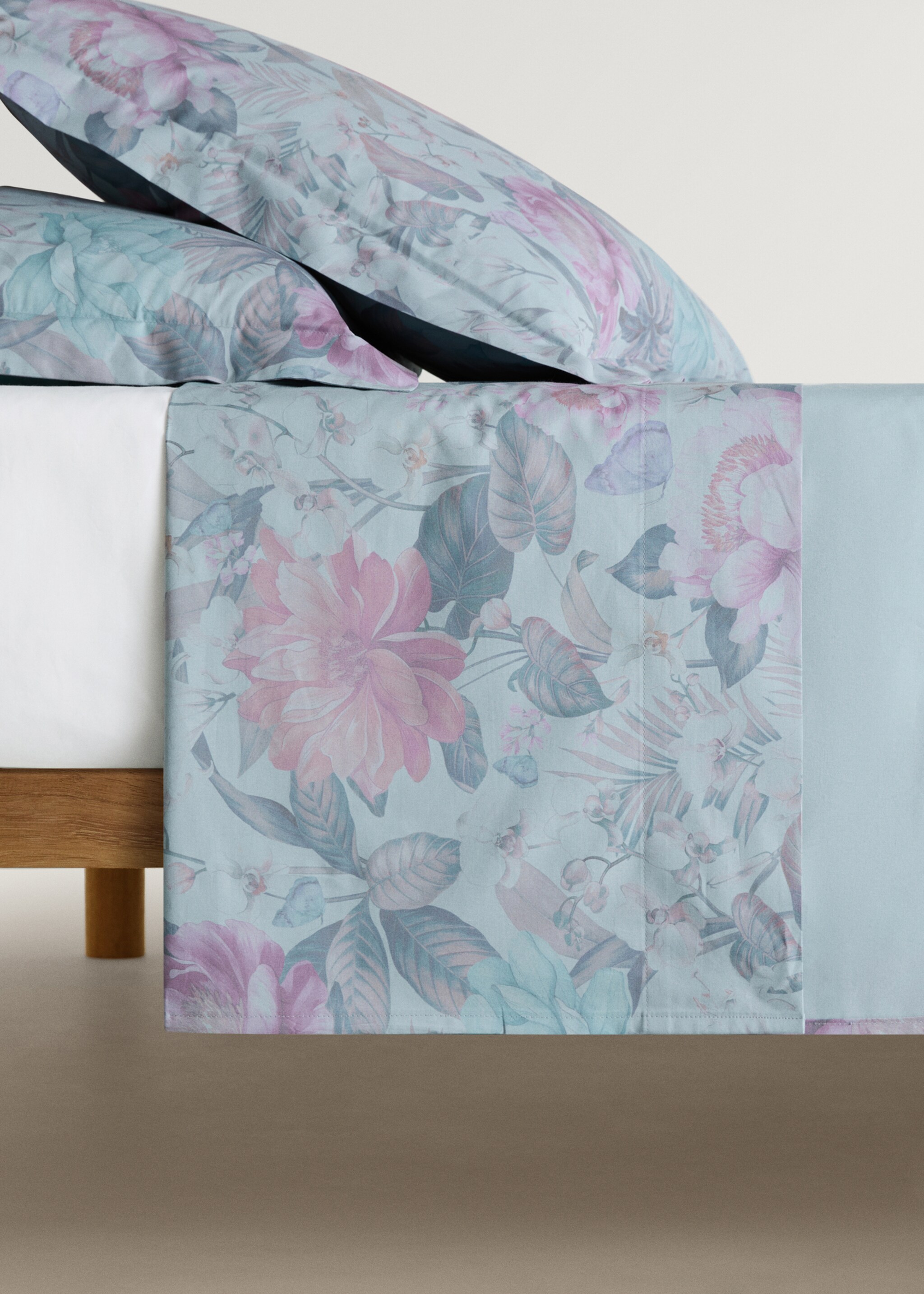 Cotton percale multi-coloured floral-print top sheet for 150/160cm bed - Article without model