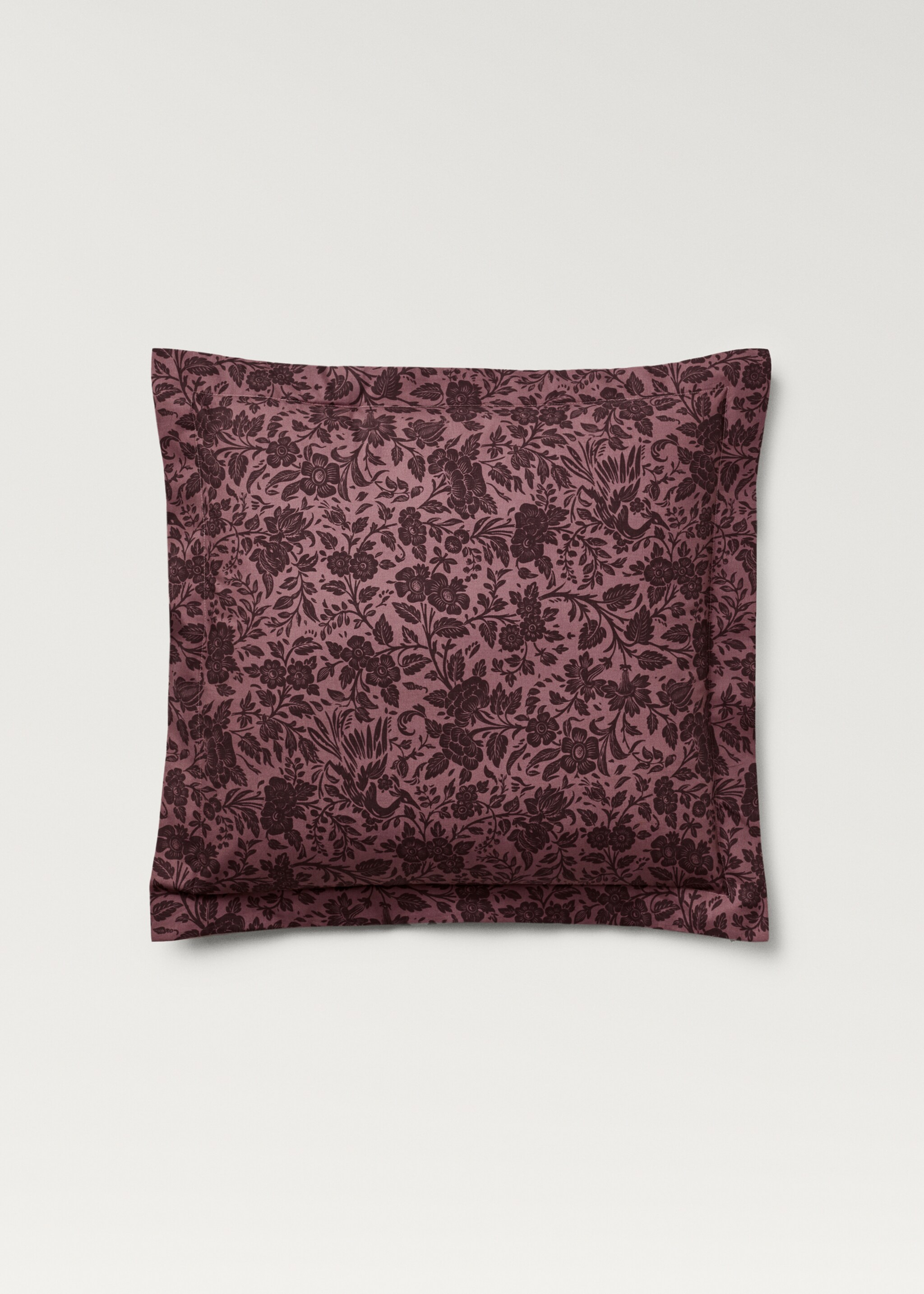 Two cotton percale two-tone floral-print pillowcases 60x60 cm - Article without model