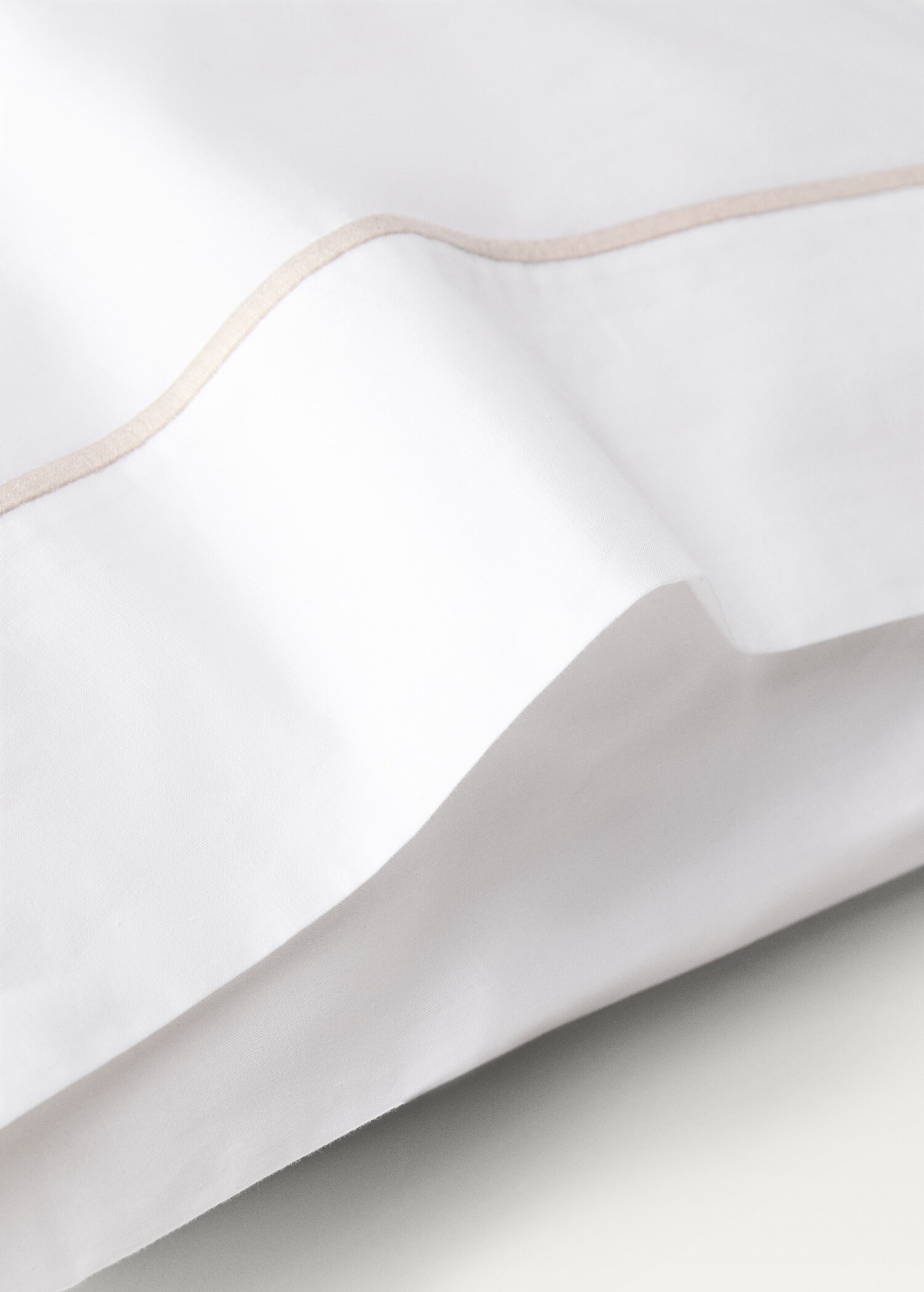 Two cotton percale pillowcases with scalloped detail 50x75 cm - Details of the article 3