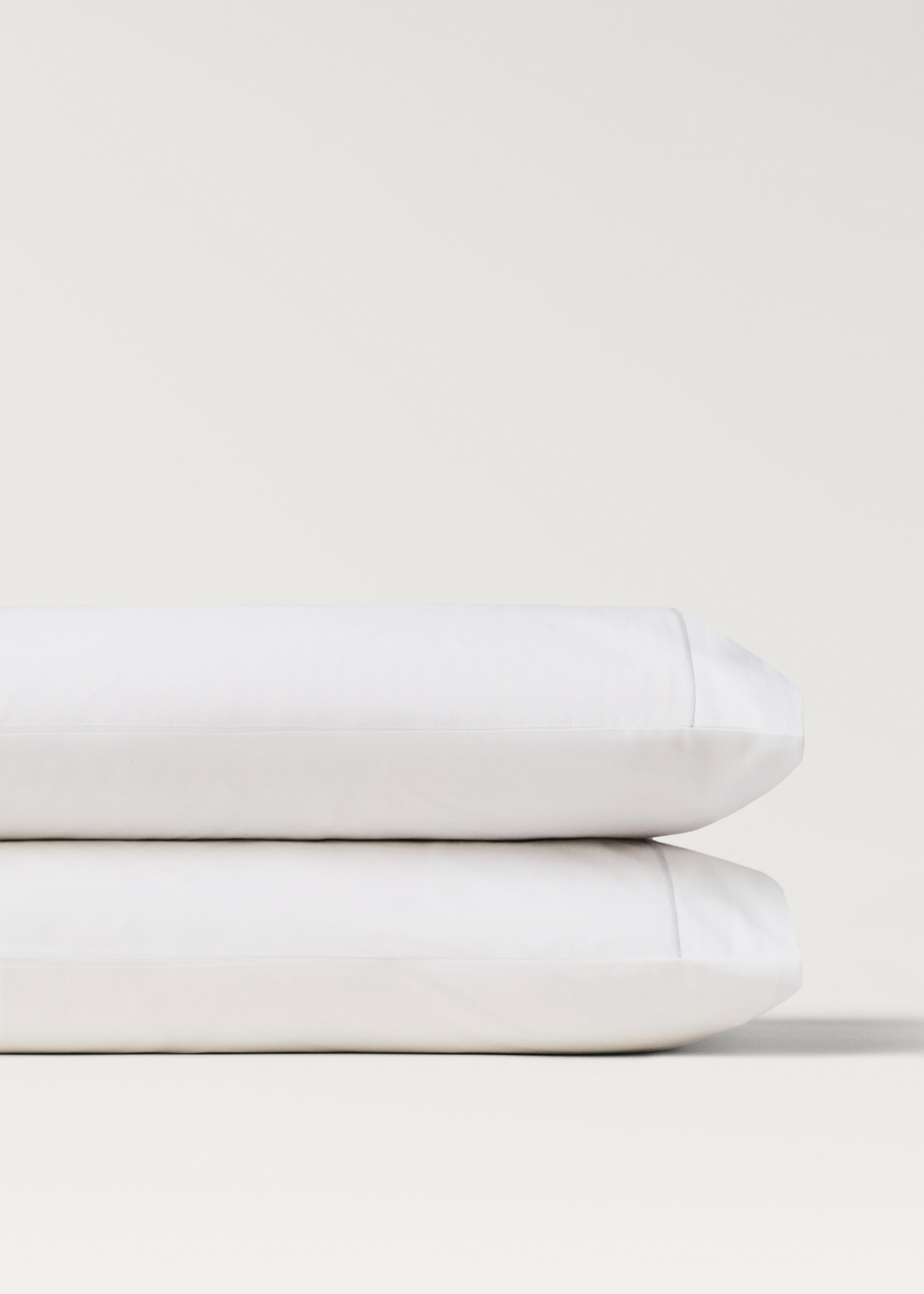 Two cotton percale pillowcases with scalloped detail 50x75 cm - Details of the article 1