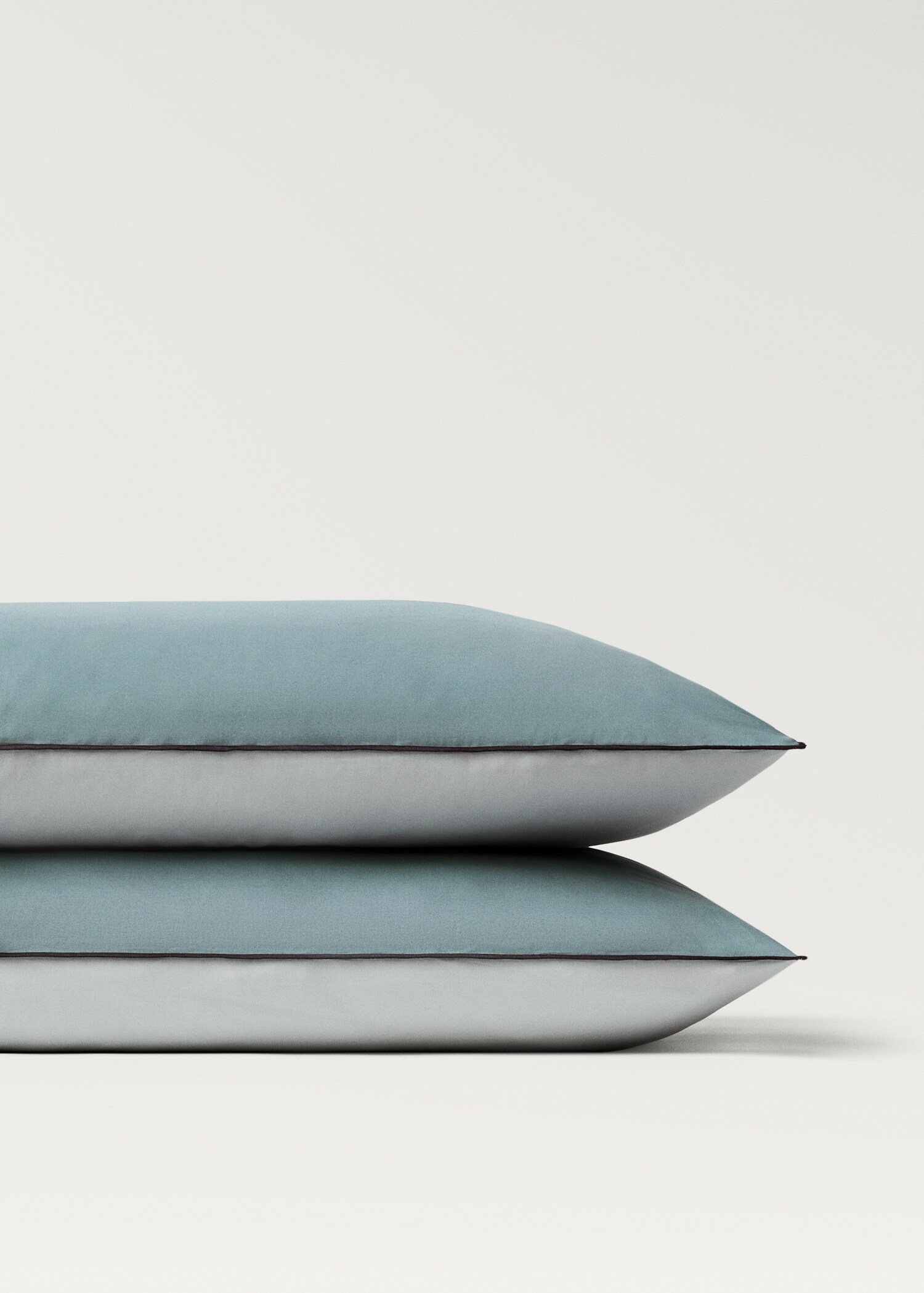 Deux taies d'oreiller en percale de coton réversible 50x75 cm - Détail de l'article 2
