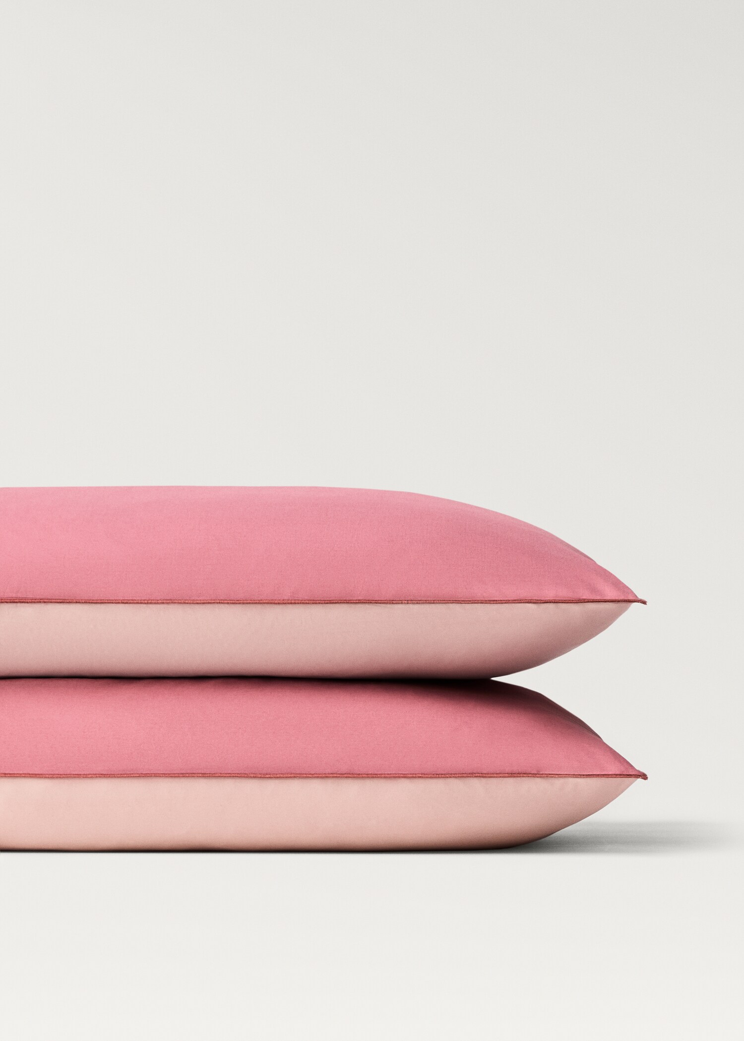 Two cotton percale reversible pillowcases 50x75 cm - Details of the article 2