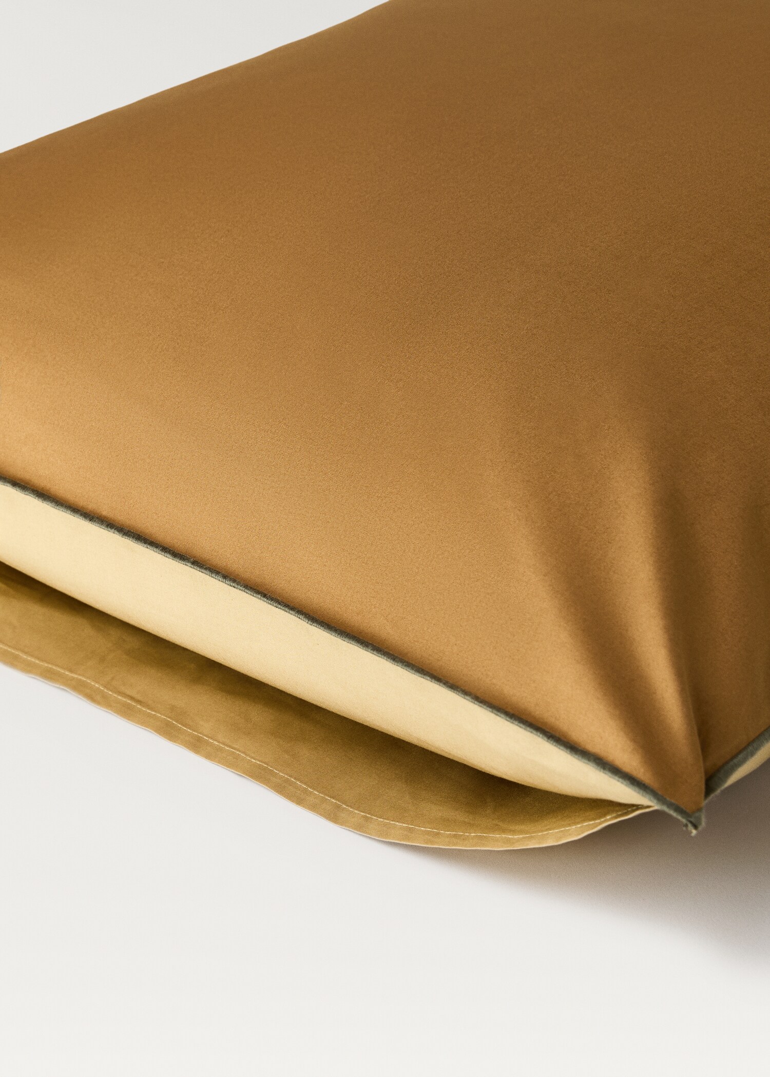 Deux taies d'oreiller en percale de coton réversible 60x60 cm - Détail de l'article 4