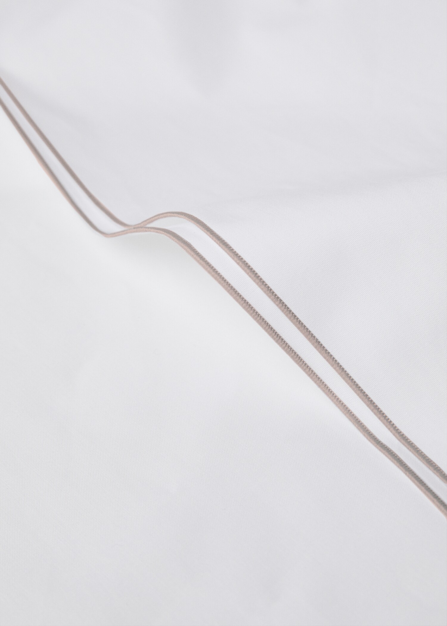 Bovenlaken van perkalkatoen met dubbele overlock, bed 180/200 cm - Detail van het artikel 2